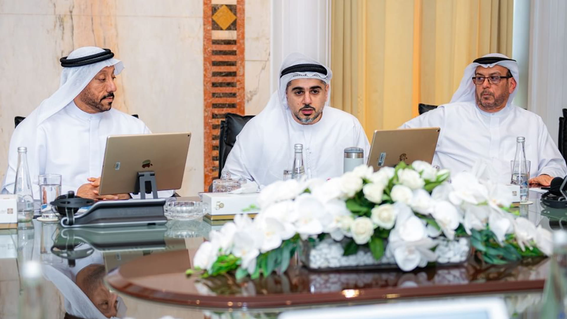 اتحاد غرف الإمارات يعتمد خطة عمل لدعم الاستثمار في القطاع الخاص 