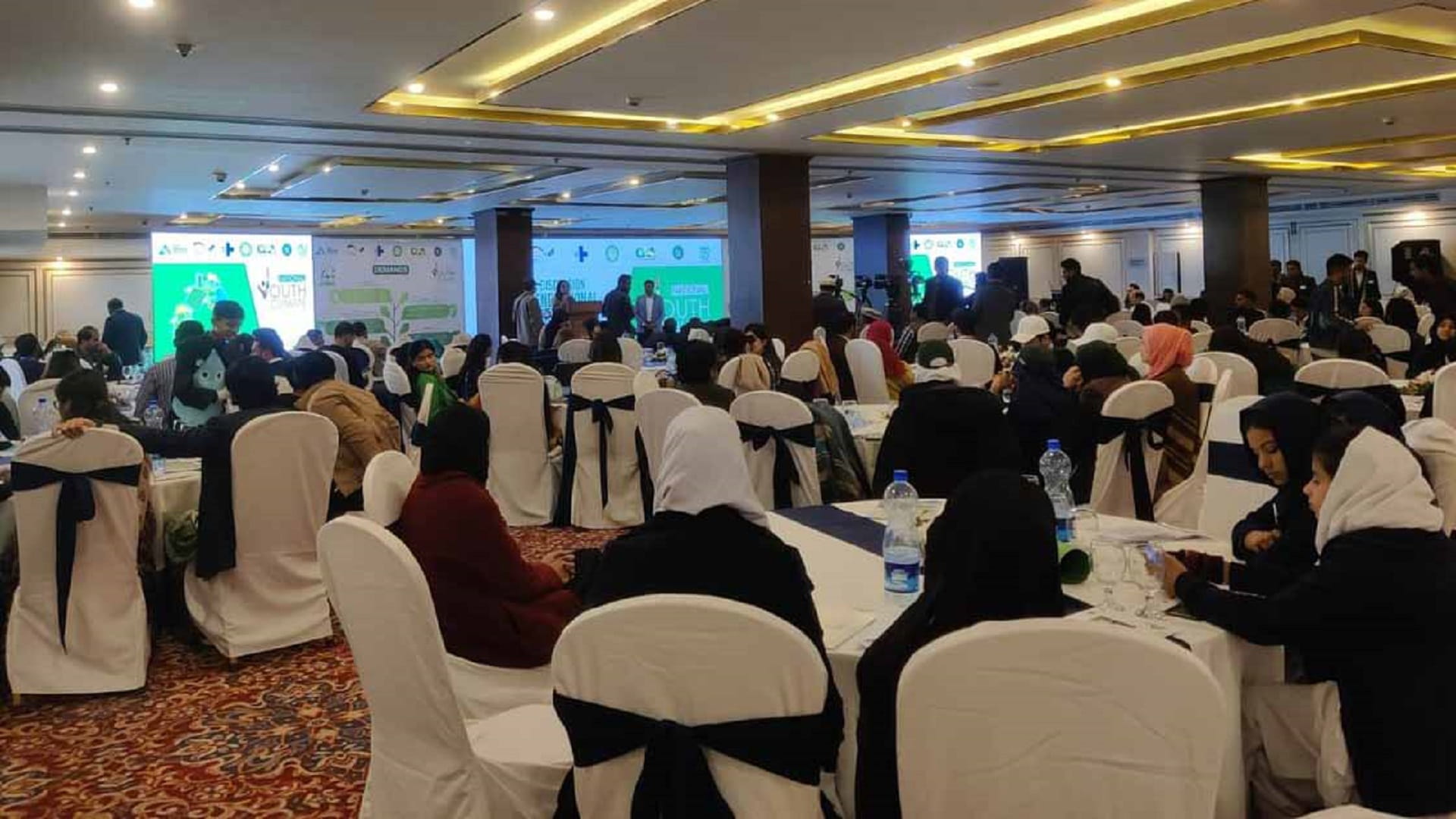 "حكماء المسلمين" يشارك في القمة الوطنية للشباب من أجل المناخ 