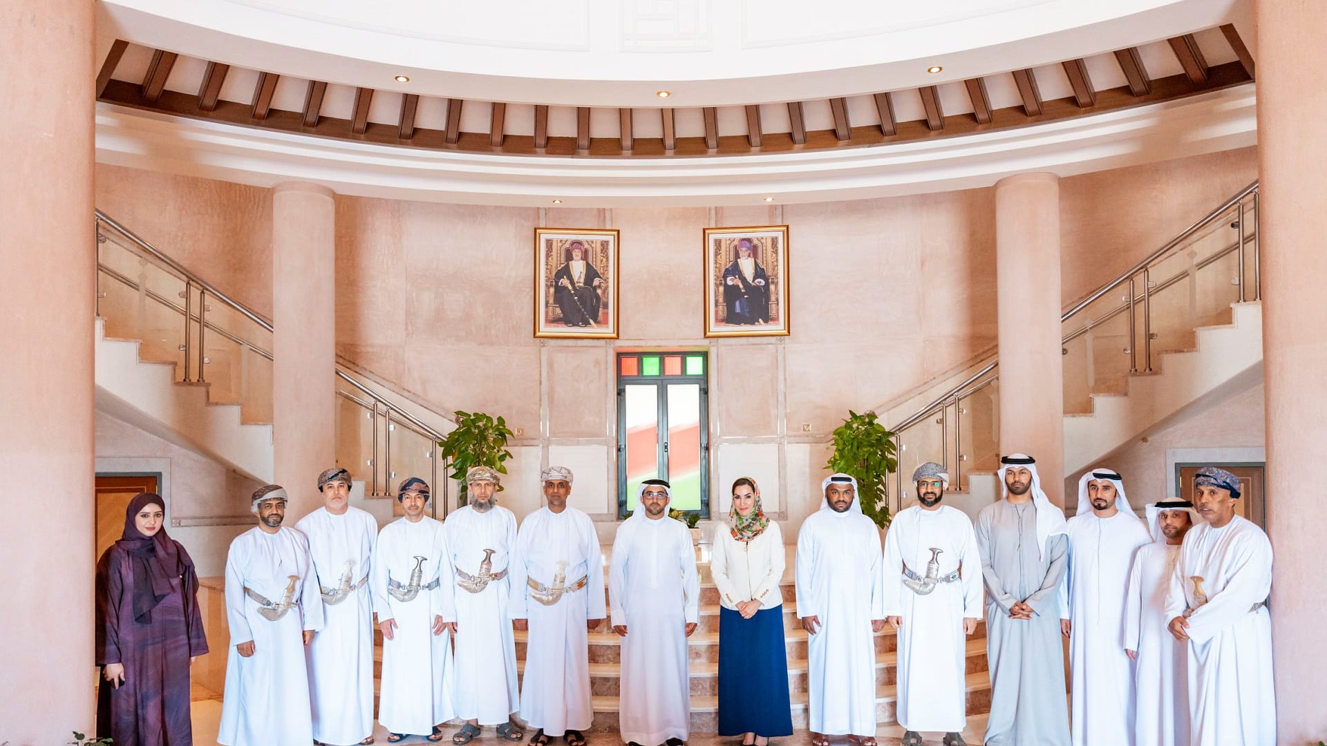 DGR leads del. to Oman to discuss education, culture, heritage 