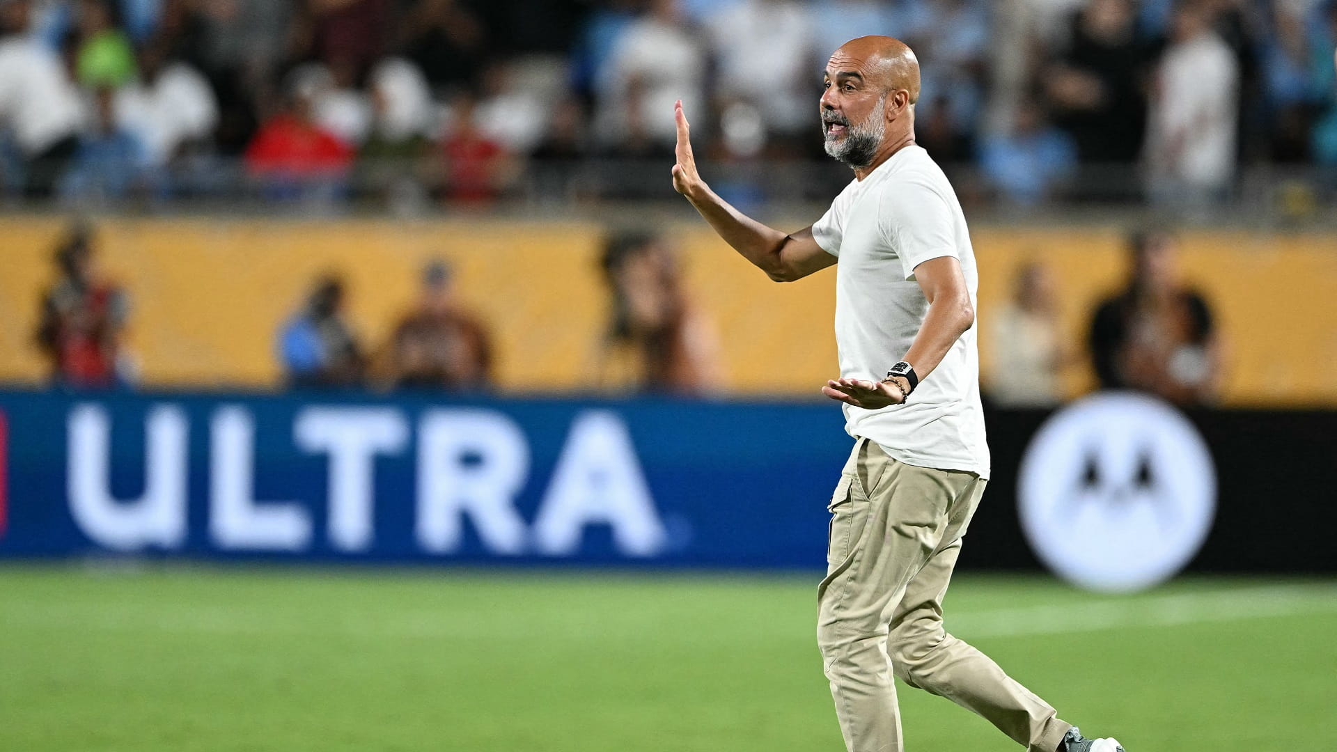 المدرب غوارديولا يؤكد "حان وقت الراحة" 