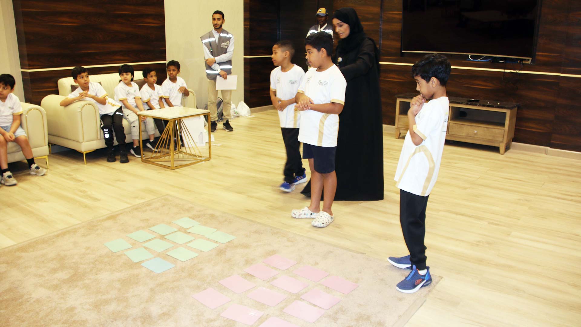 "الوقاية والسلامة" تزرع مفاهيم الأمان في الصغار عبر ورشة توعوية 