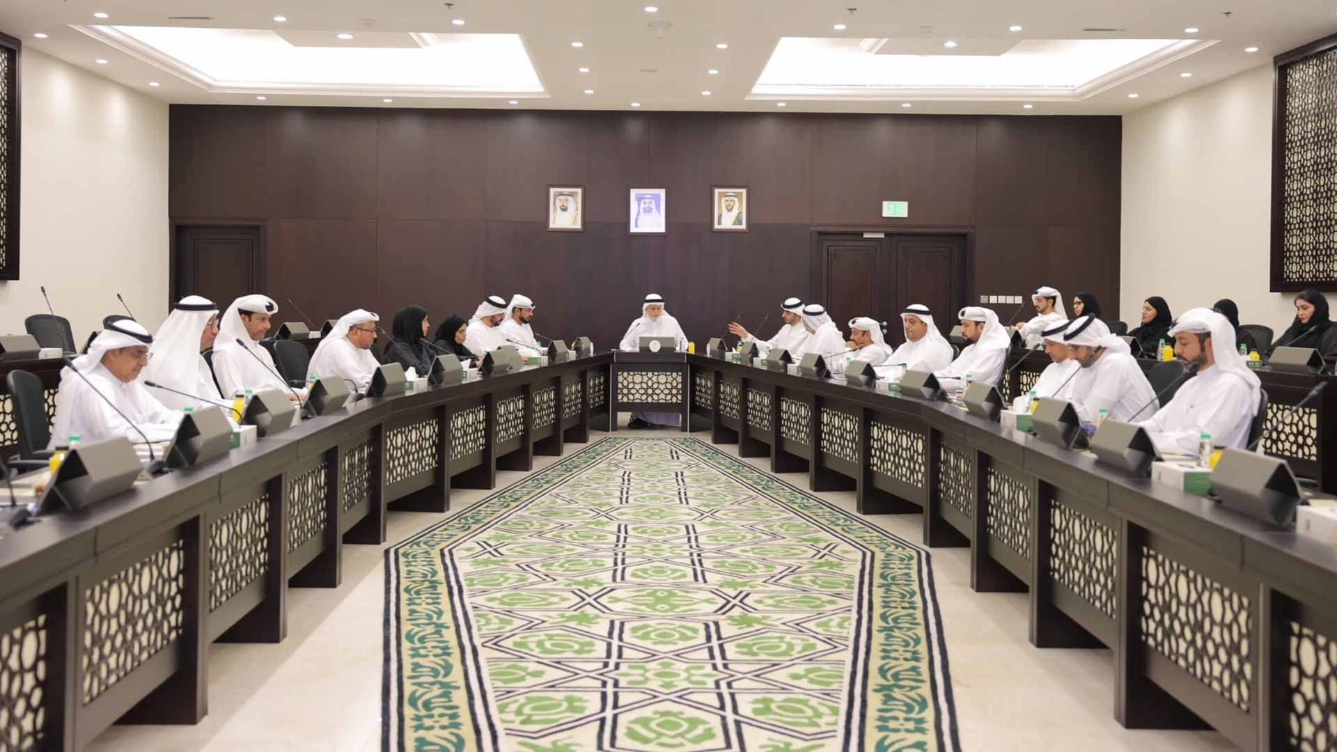 Sharjah Municipal Council concludes 1st session of 20th annual term 