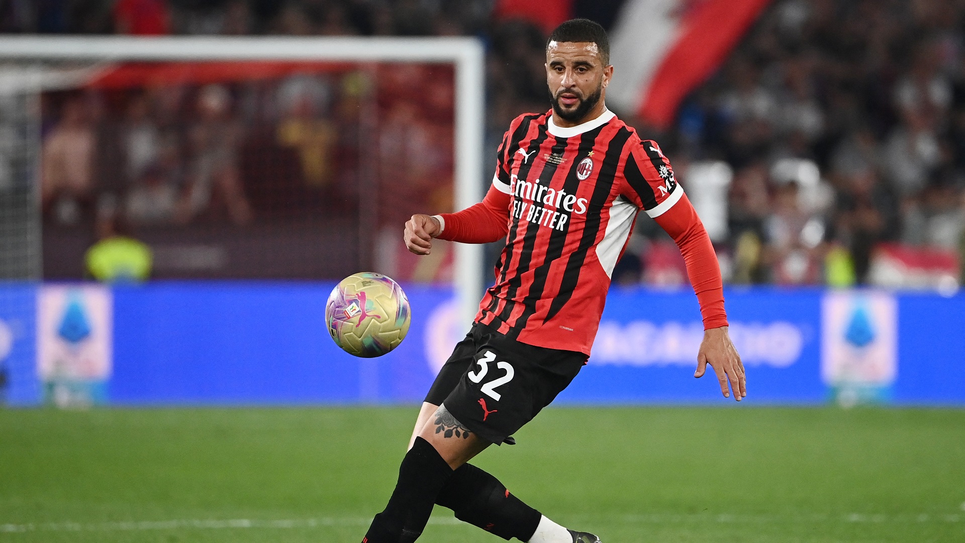 نادي بيرنلي يتعاقد مع النجم الإنجليزي ووكر  