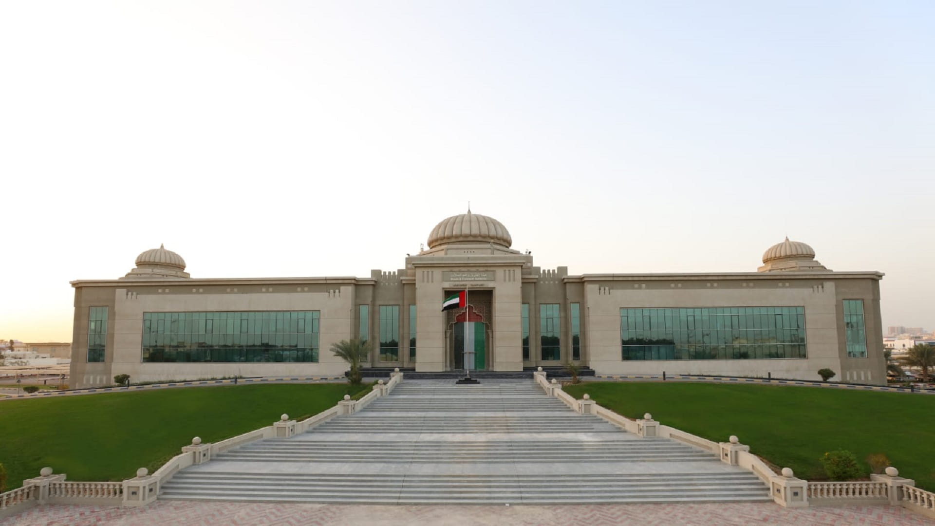 "طرق الشارقة" تطلق مبادرة لخدمة كبار السن والمرضى في منازلهم 