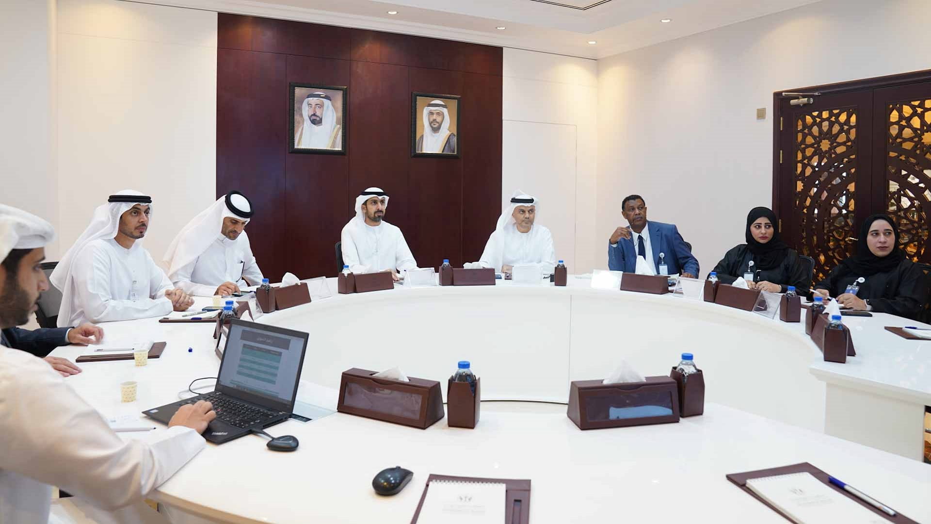 "رُوّاد الشارقة" تعتمد 4 موافقات تمويلية جديدة للمشاريع 