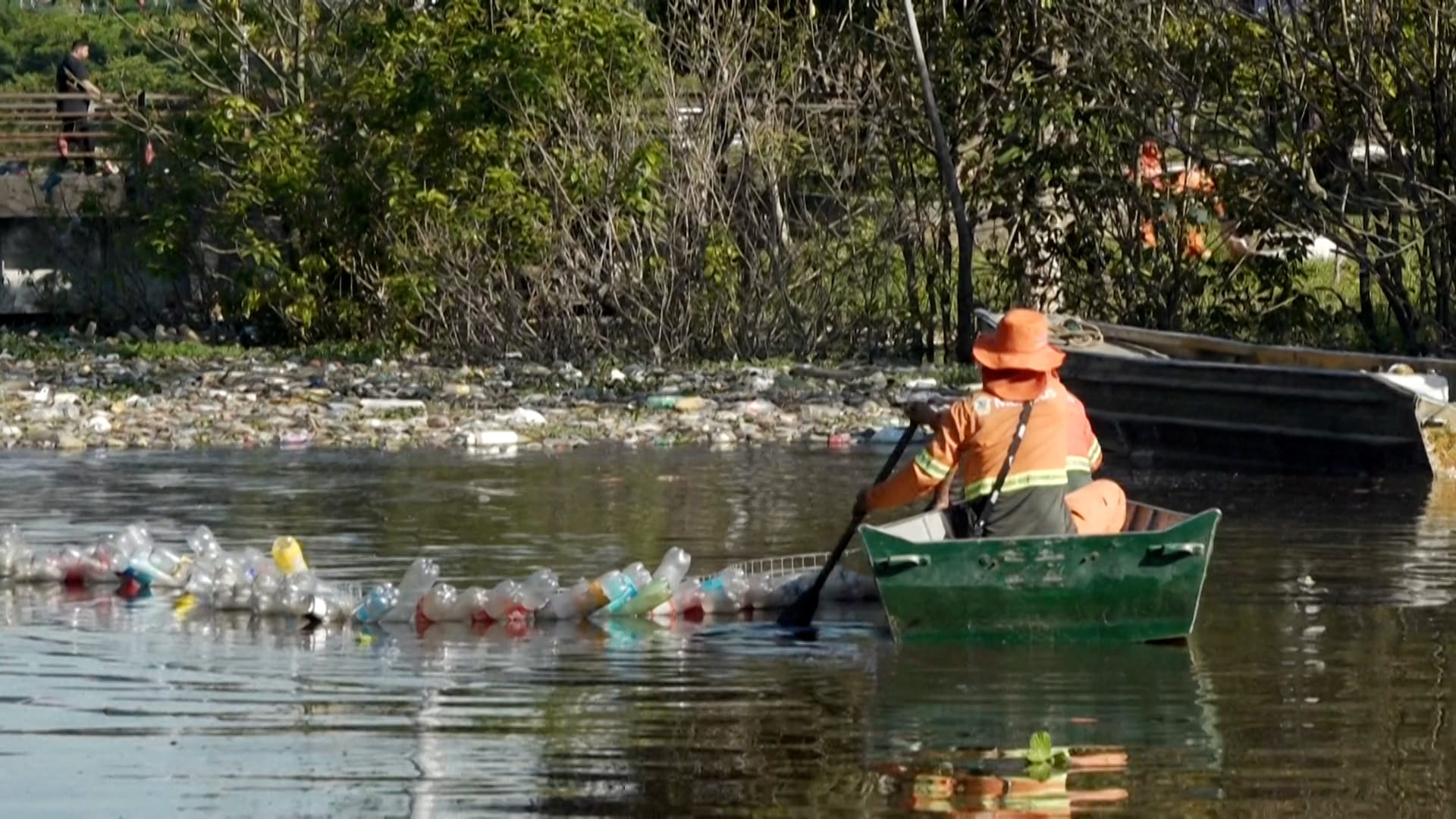 بجهود حثيثة..مدينة ماناوس البرازيلية تكافح آثار الفيضانات وأزمة التلوث
