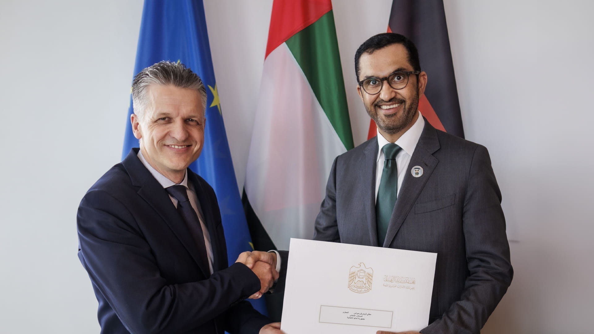 رئيس الدولة يبعث رسالة خطية إلى المستشار الألماني تتصل بالعلاقات 