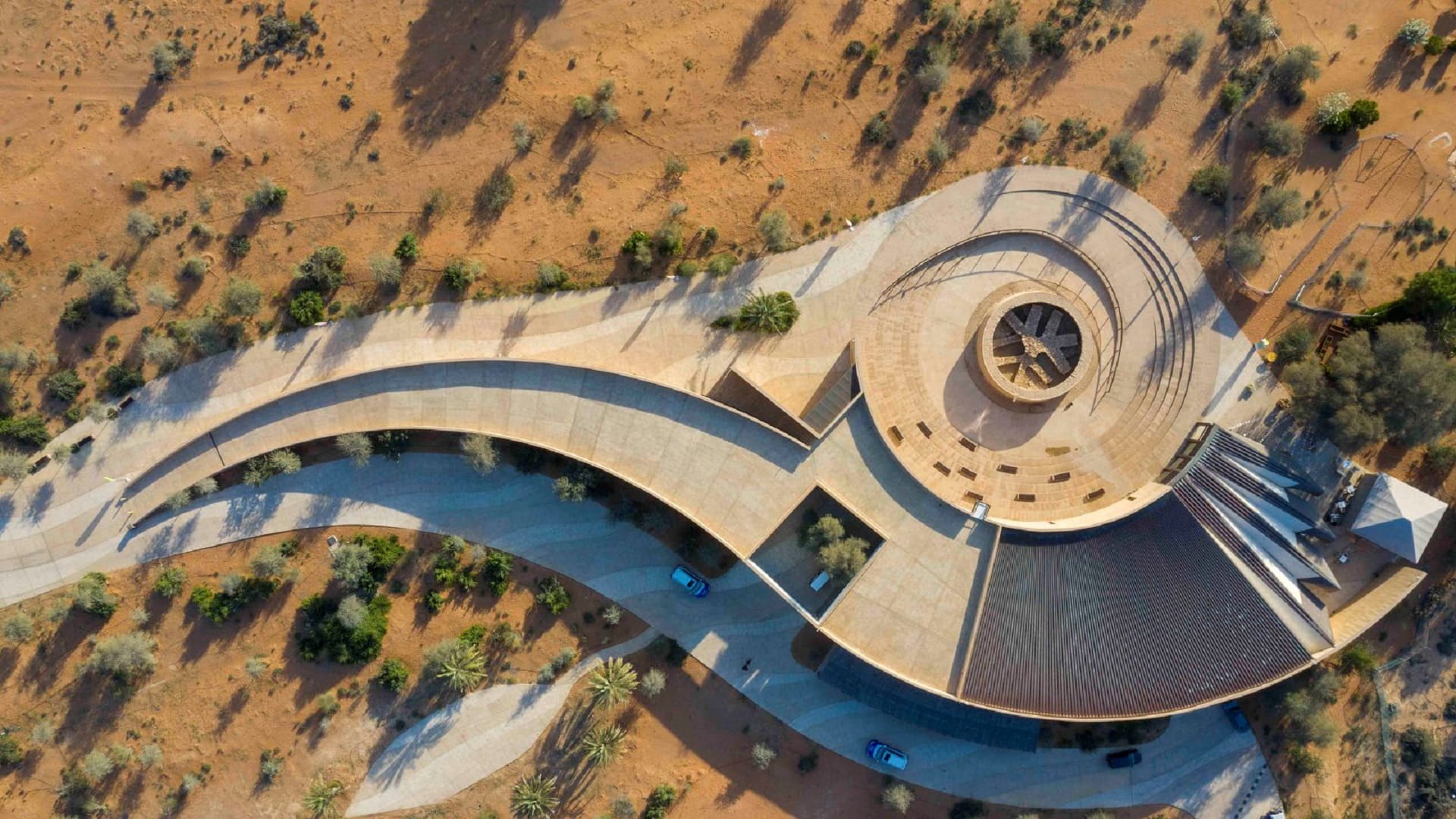 منتزه مليحة.. تجارب تعليمية تعود بالزوار لـ210 آلاف عام من التاريخ