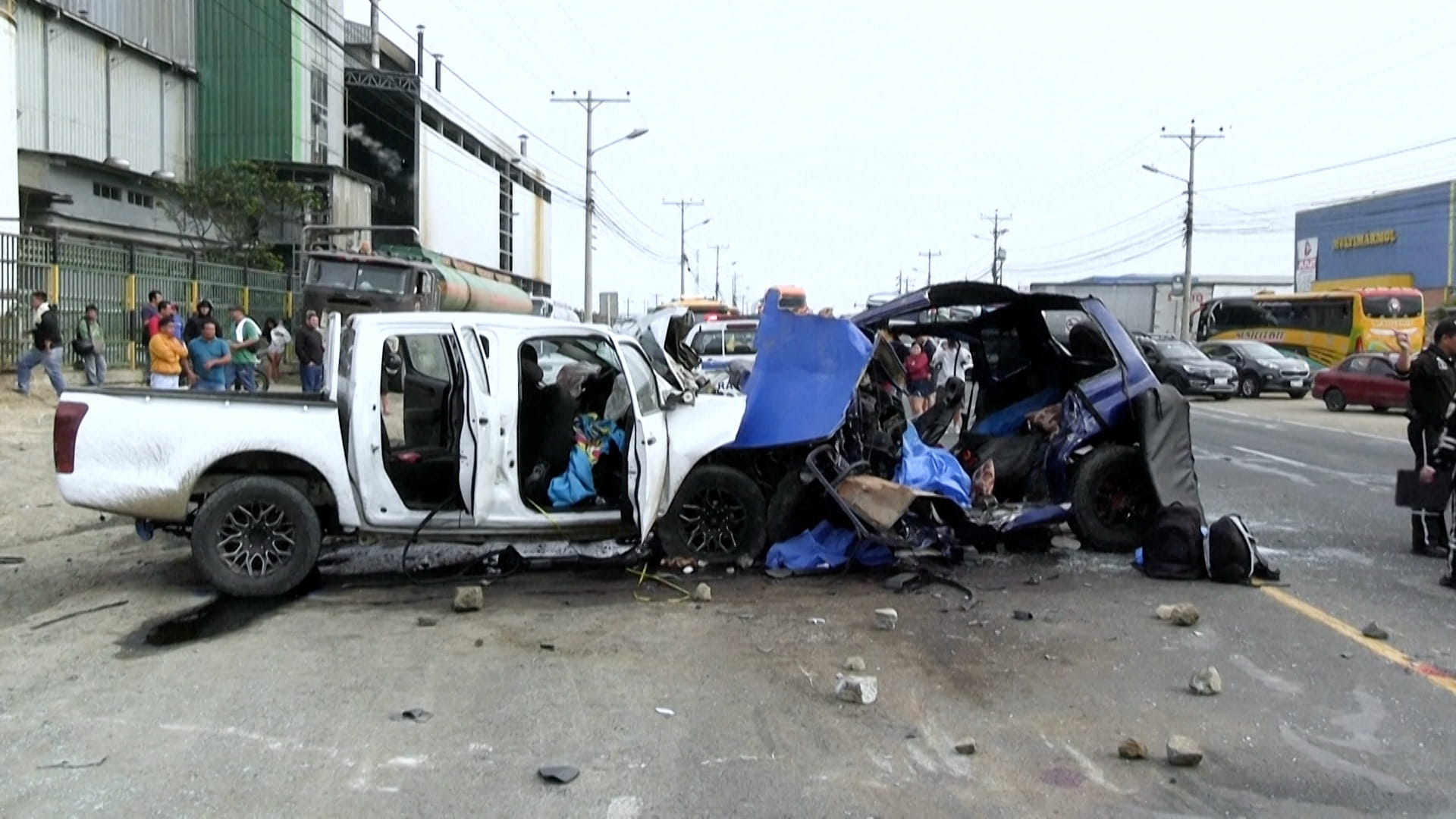 حادث مروري مأساوي في الإكوادور يتسبب في وفاة 9 أشخاص 