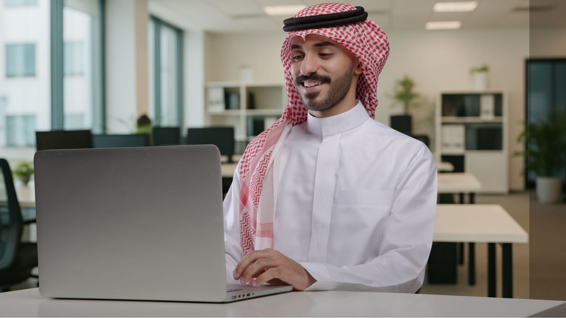 مؤسسة الشارقة لتطوير القدرات فرصة لتعزيز مهاراتك وصقلها 