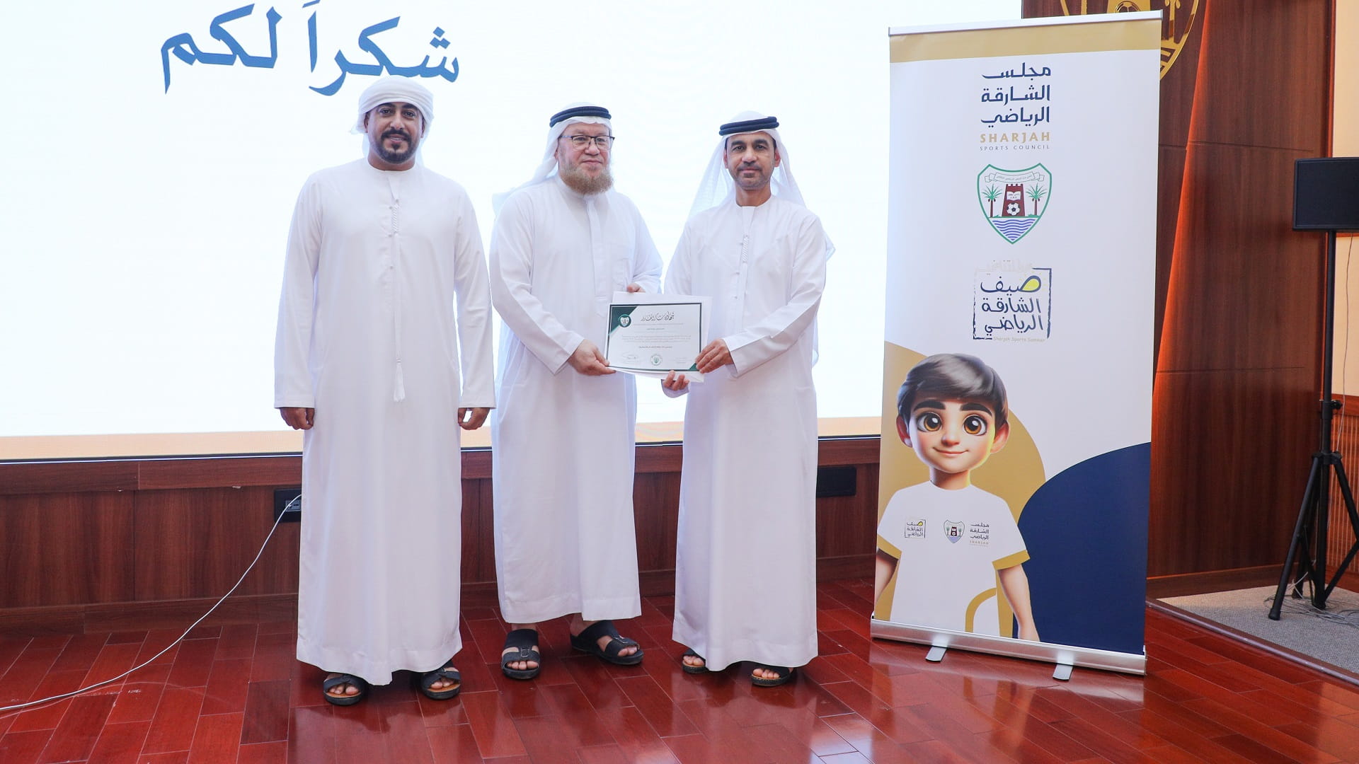 نادي دبا الحصن ينظم محاضرة توعوية بعنوان "هدى النبي في تربية النشء" 