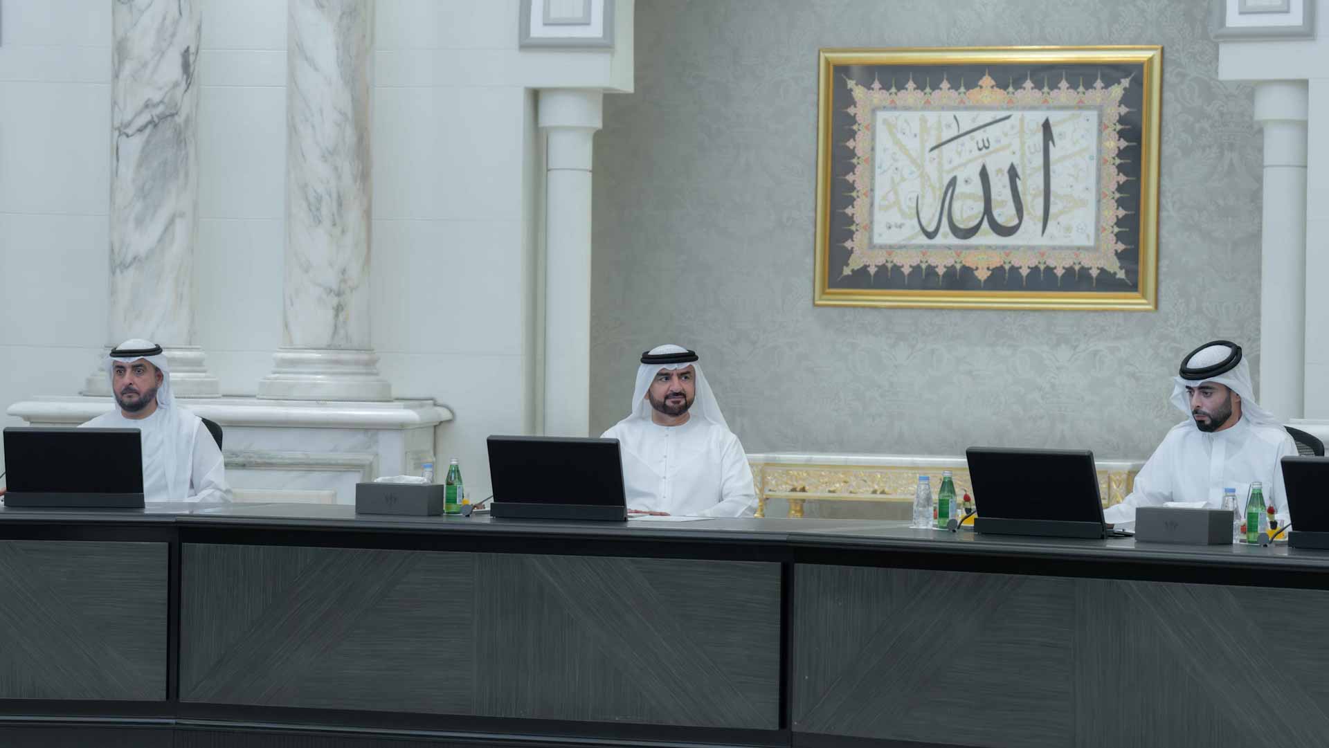   المجلس التنفيذي يصدر قراراً باستحداث وحدات تنظيمية ضمن هيكل شرطة الشارقة 