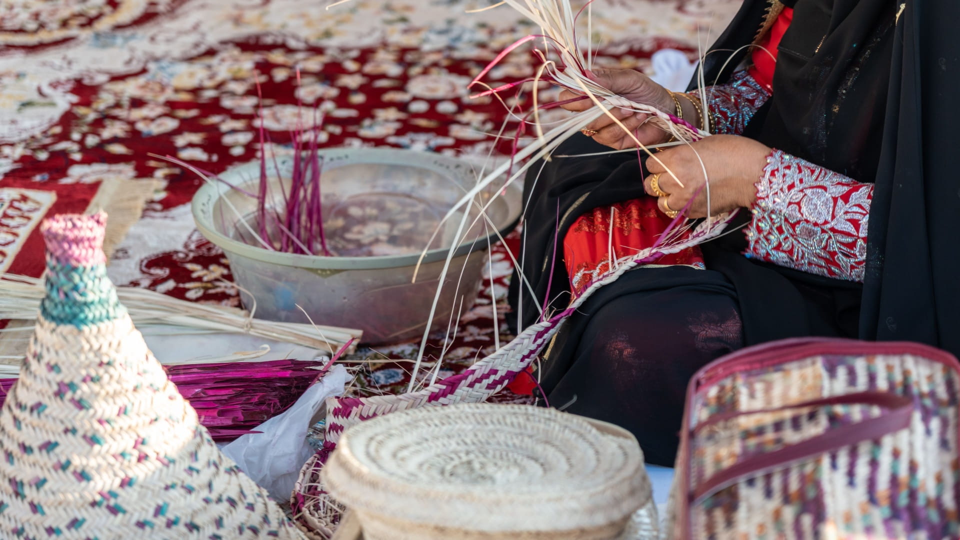 أيام الشارقة التراثية تحتفي بعبق الماضي الأصيل سنوياً 