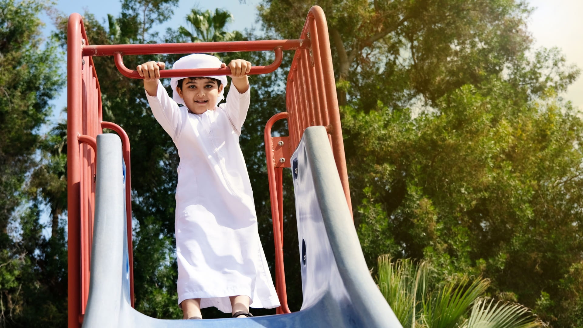 الشارقة إمارة صديقة لصحة الطفل: جهود تقدمها الإمارة لشباب الغد 