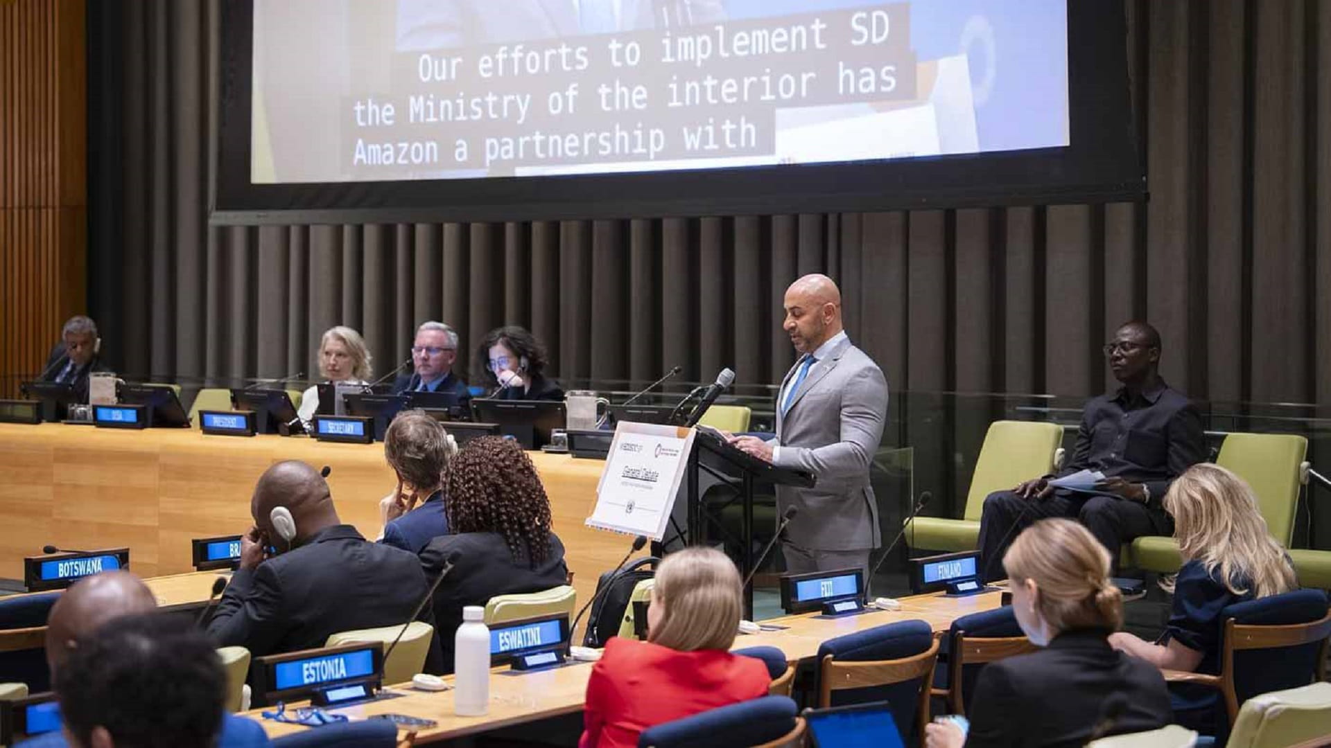 الإمارات تؤكد مواصلة دعم الجهود العالمية لتحقيق التنمية الشاملة 