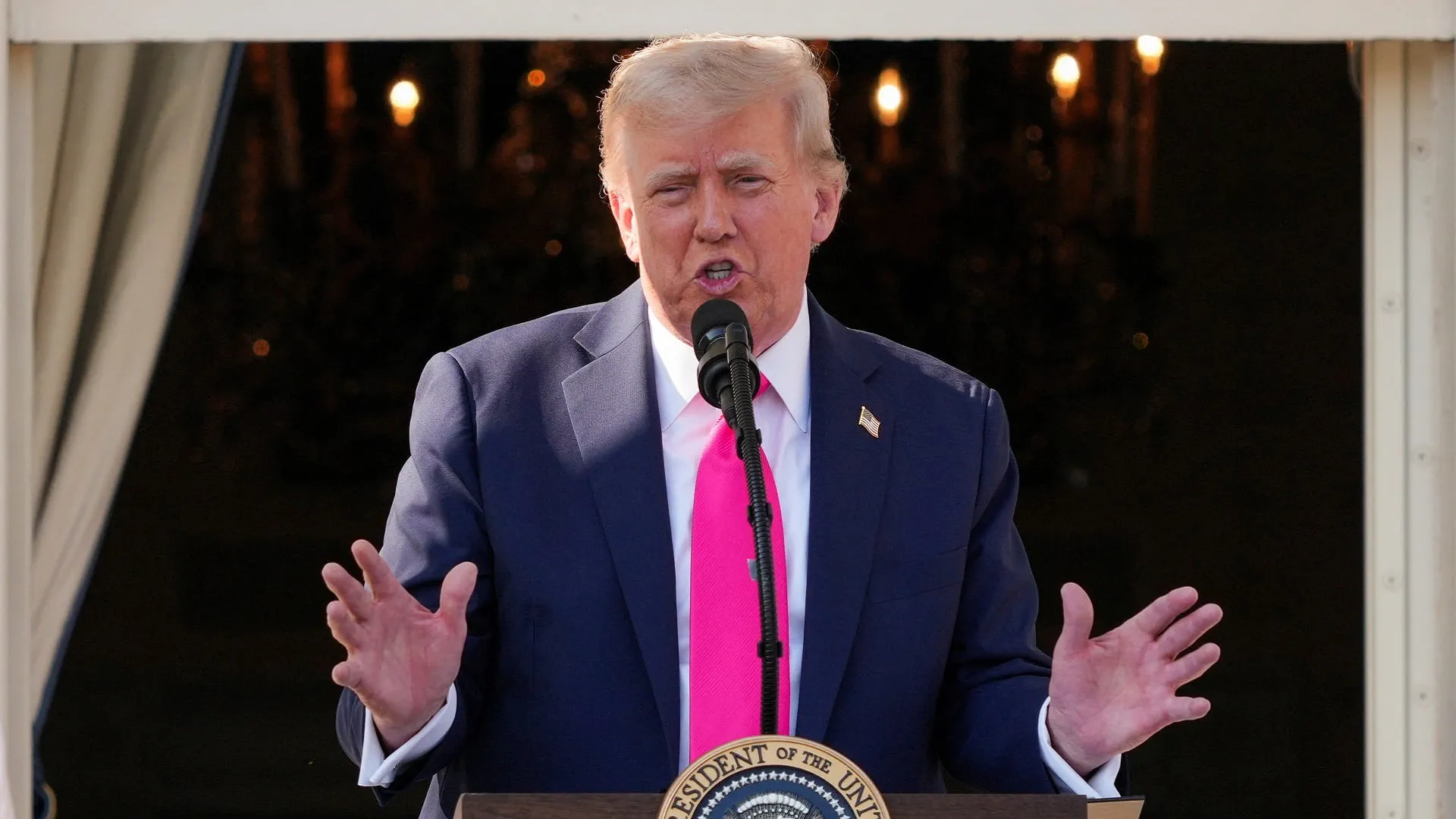 ترامب: أريد ازدهار ماسك وشركاته في أميركا 