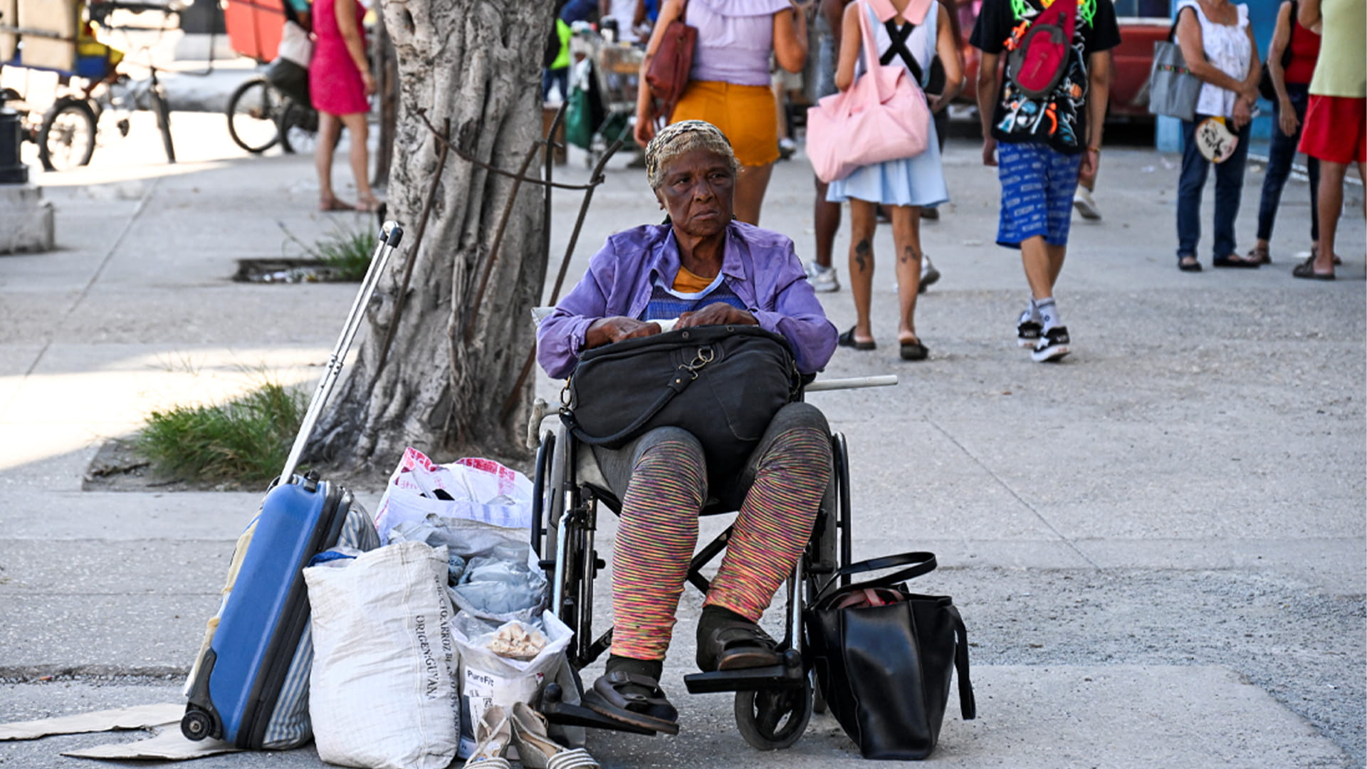 كوبا تواجه أزمة اقتصادية حادة وسط تزايد التشرد والتسول