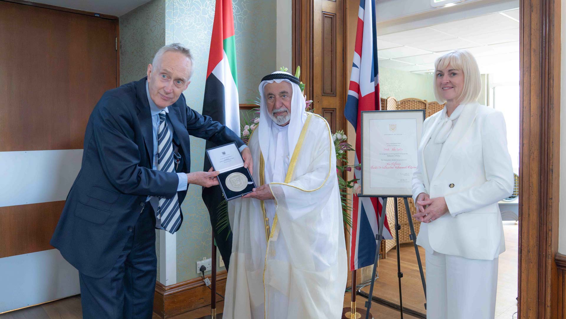 Sharjah Ruler receives Exeter Medal, unveils Al Qasimi Building 