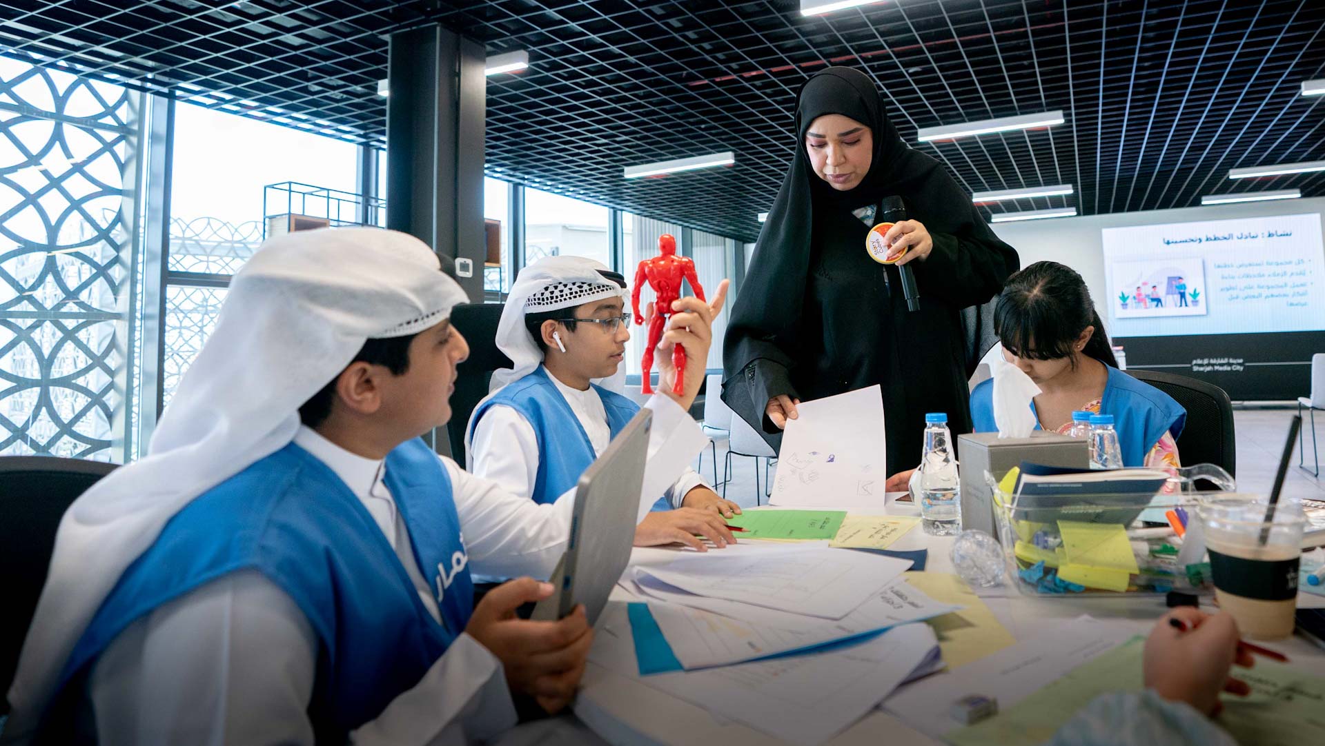 المكتب الإعلامي لحكومة الشارقة يطلق المرحلة التطبيقية من إثمار  