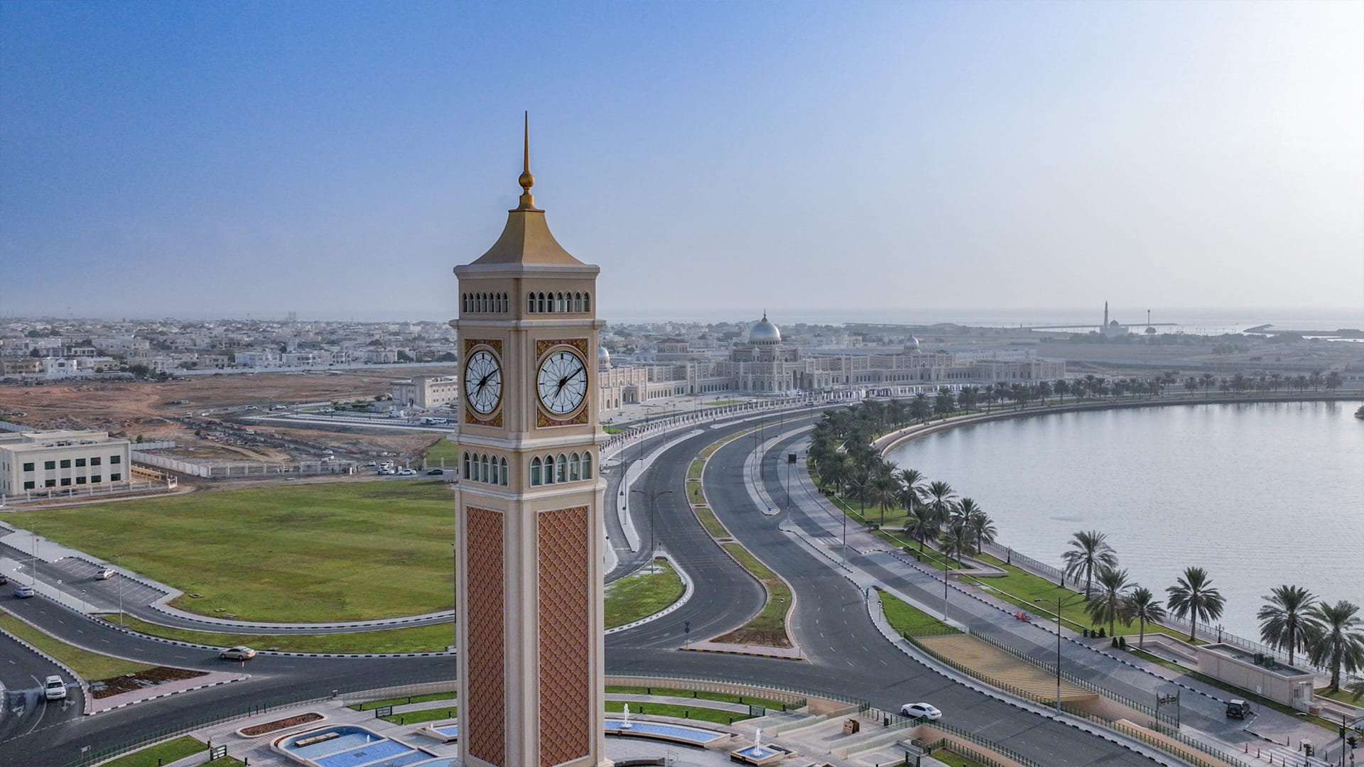 Real estate transactions at 1.6 Bn in central and eastern Sharjah