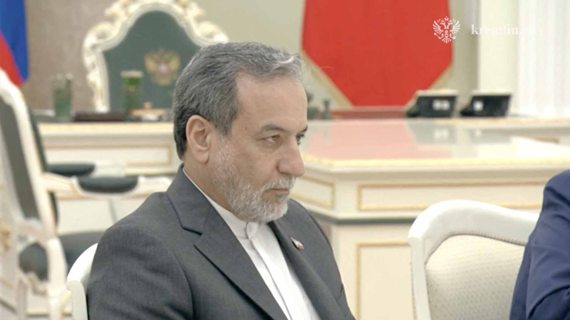 عراقجي يطالب أميركا بتعويض طهران قبل المحادثات النووية 