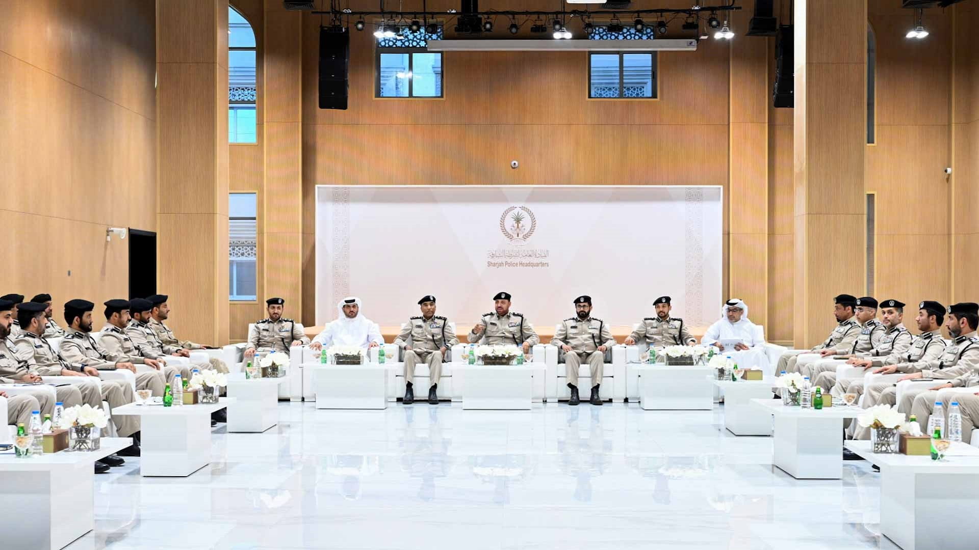 مجلس القيادة العليا بشرطةالشارقة يستعرض الخطة المرورية لعيد الأضحى 