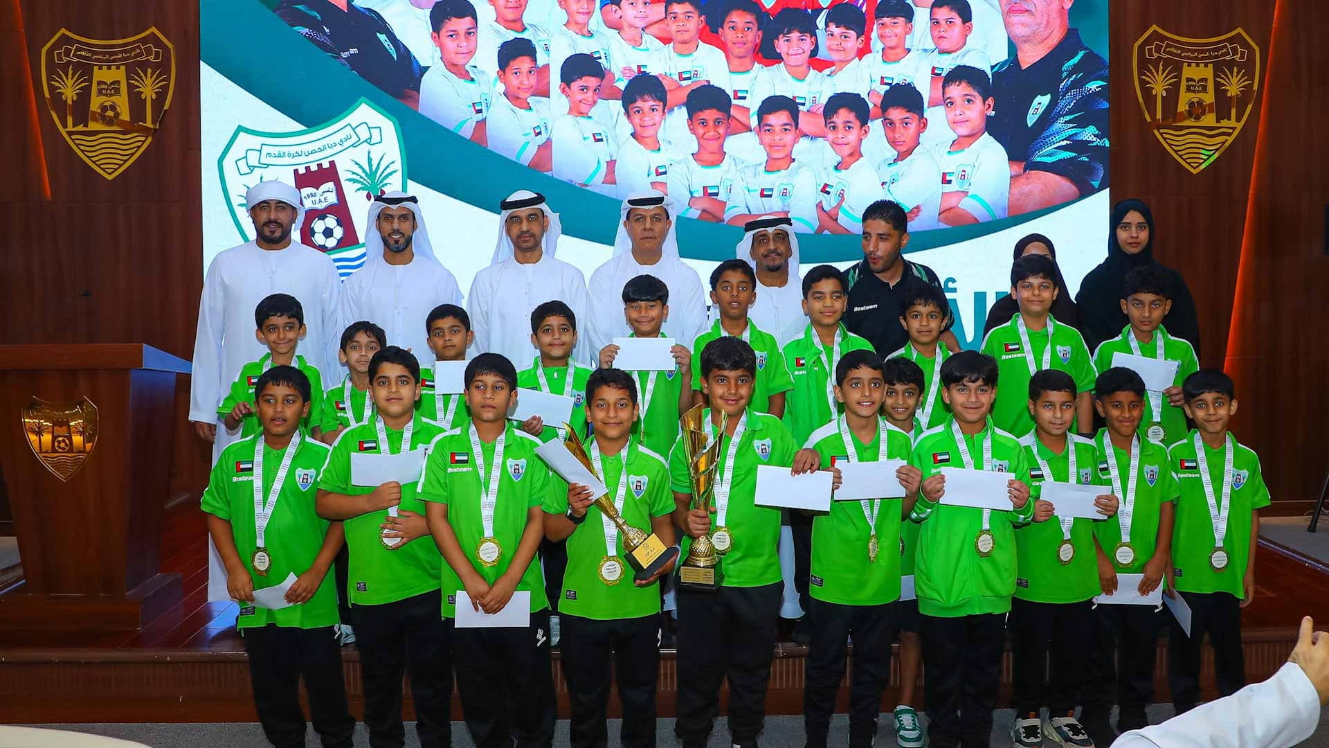 نادي دبا الحصن يكرم فريق البراعم تحت 9 سنوات