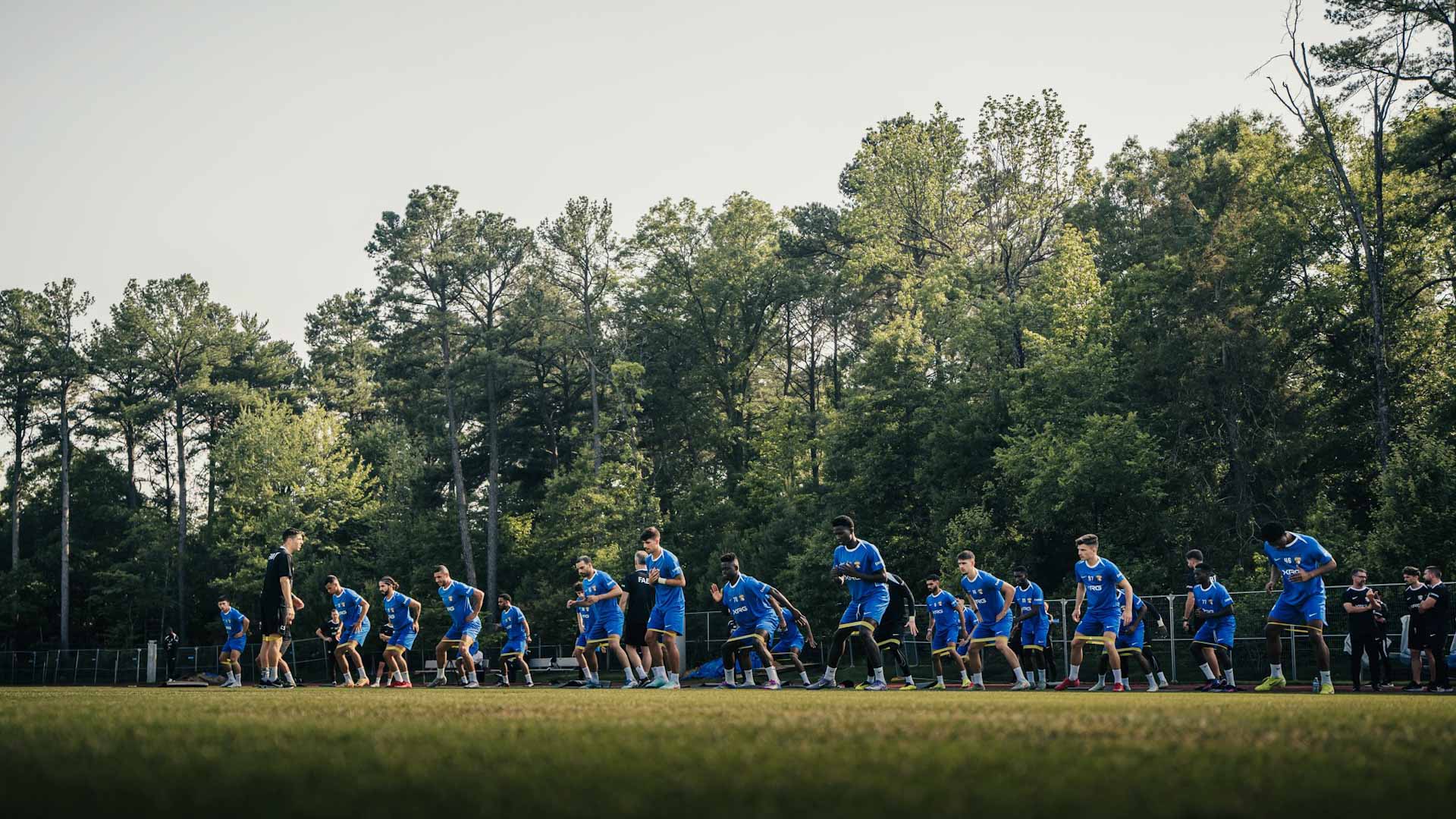  العين يدشن تدريباته في معسكر واشطن قبل مونديال الأندية 