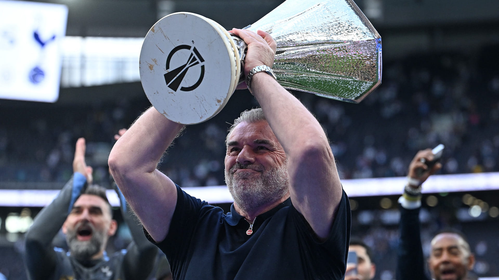 Tottenham sacks coach Postecoglou 