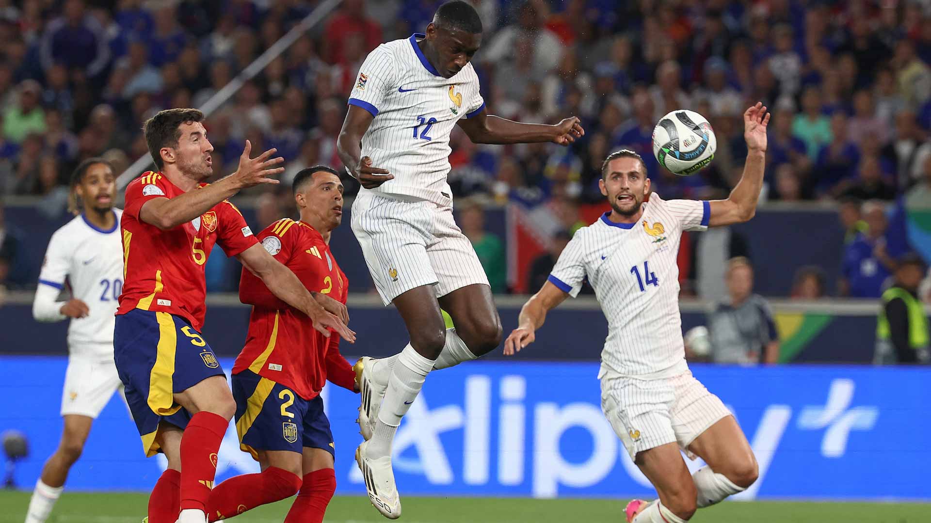 إسبانيا تتأهل لنهائي دوري الأمم الأوروبية  