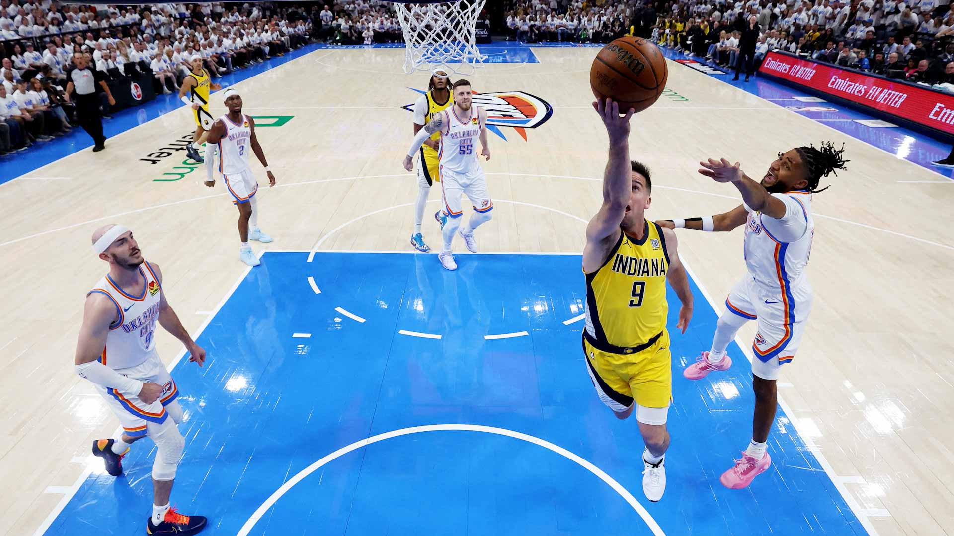 إنديانا يخطف فوزاً قاتلاً من أمام أوكلاهوما في نهائي الـ NBA  