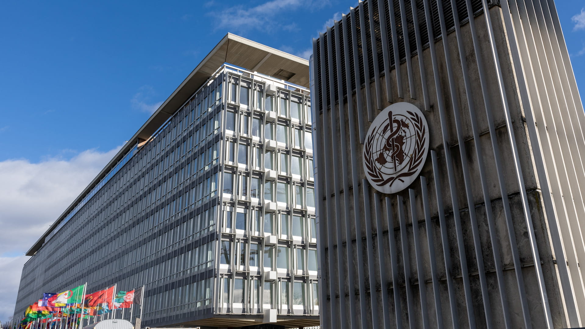 المقر الرئيس لمنظمة الصحة العالمية في جنيف بسويسرا  