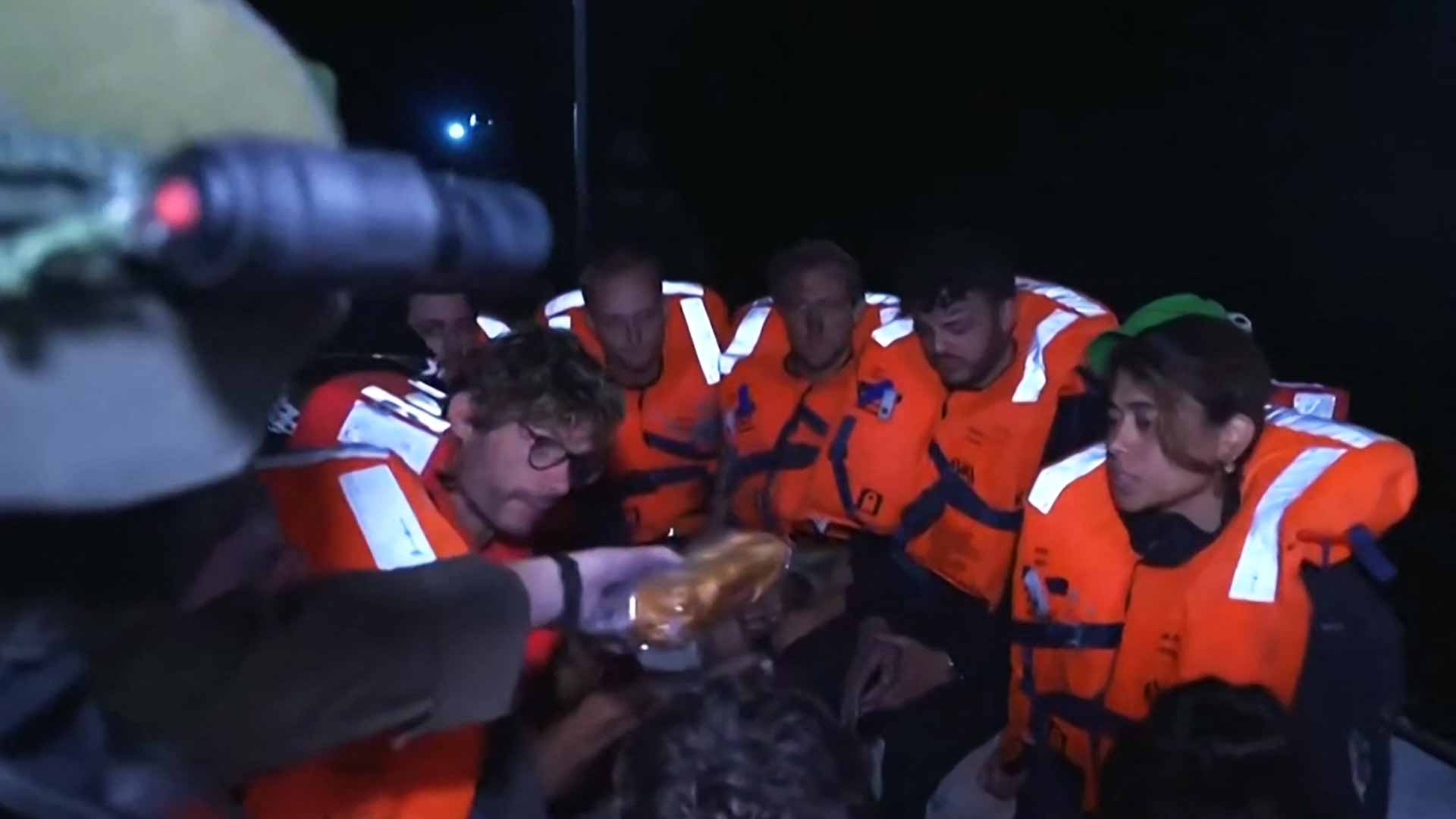 إسرائيل تعترض سفينة "مادلين" لكسر الحصار عن غزة وتسيطر عليها 