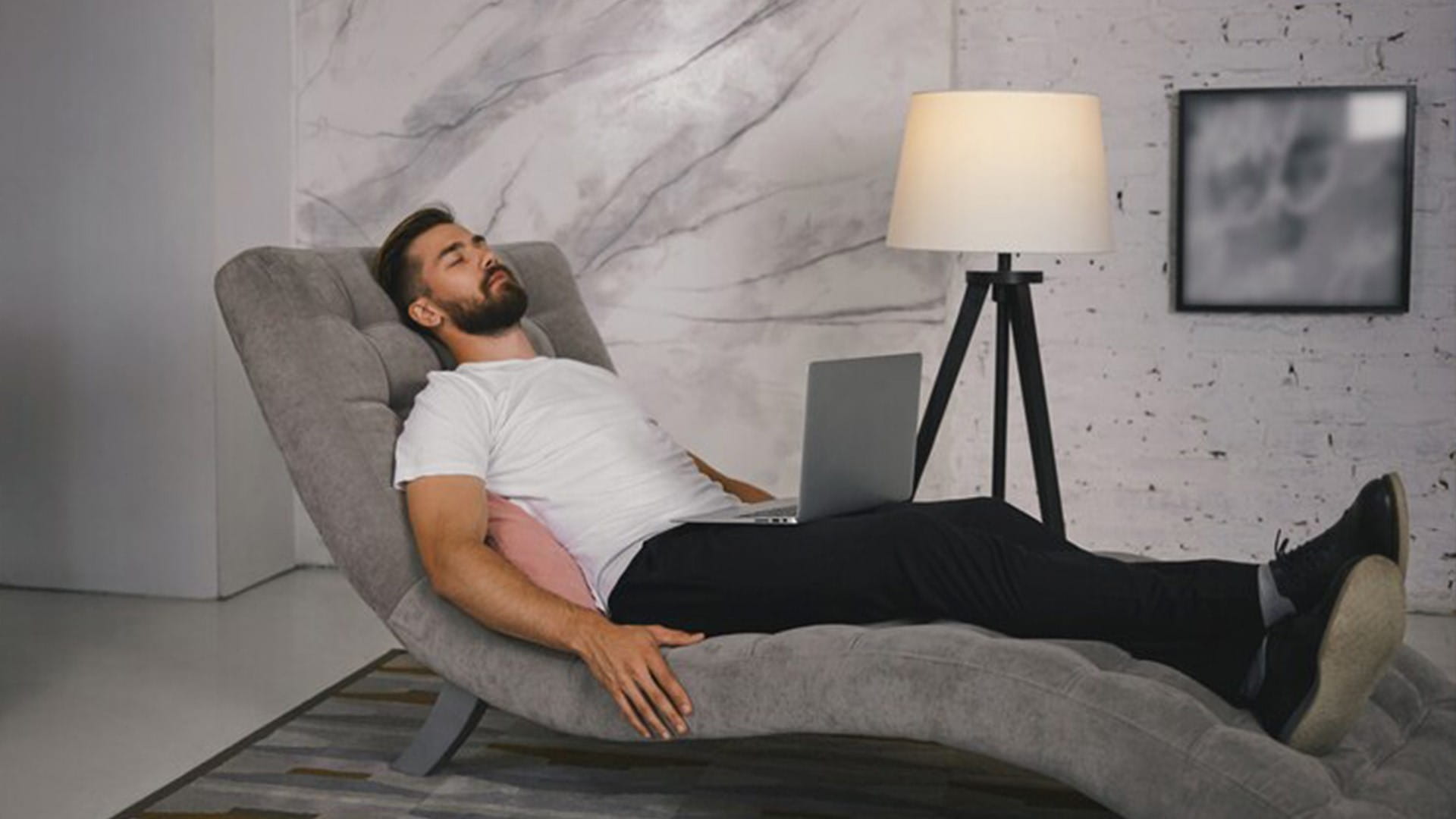 ما زاد عن حده انقلب ضده..النوم لساعات طويلة يسهم  في تدهور المعرفة 