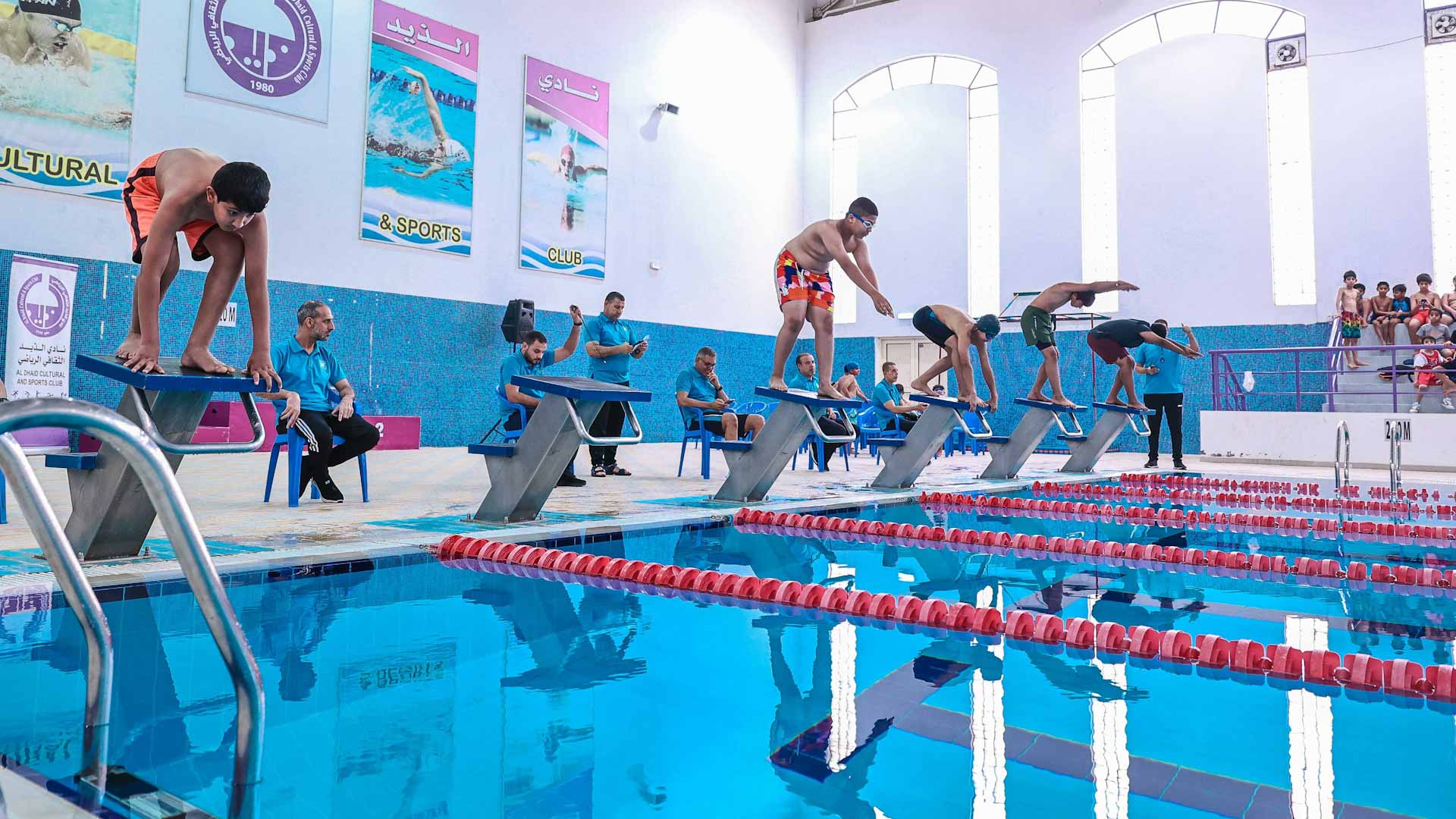 "أطفال الشارقة" تنظم مهرجان السباحة بمشاركة 260 طفلاً وطفلة 