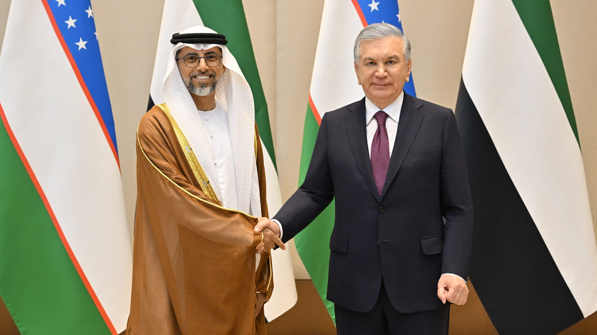 سهيل المزروعي: الإمارات من أبرز الشركاء التجاريين لأوزبكستان