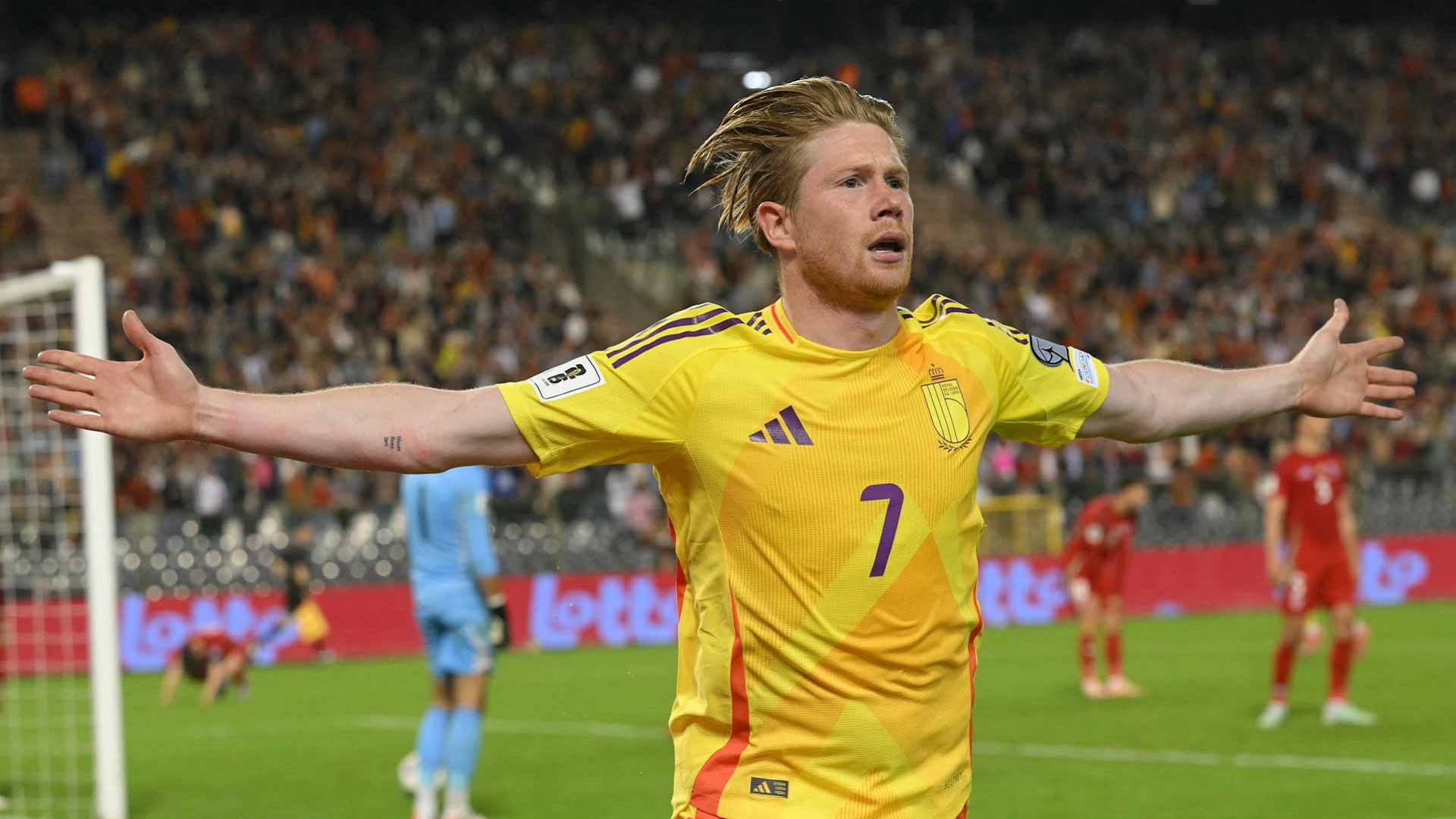 نابولي يتعاقد رسمياً مع النجم دي بروين