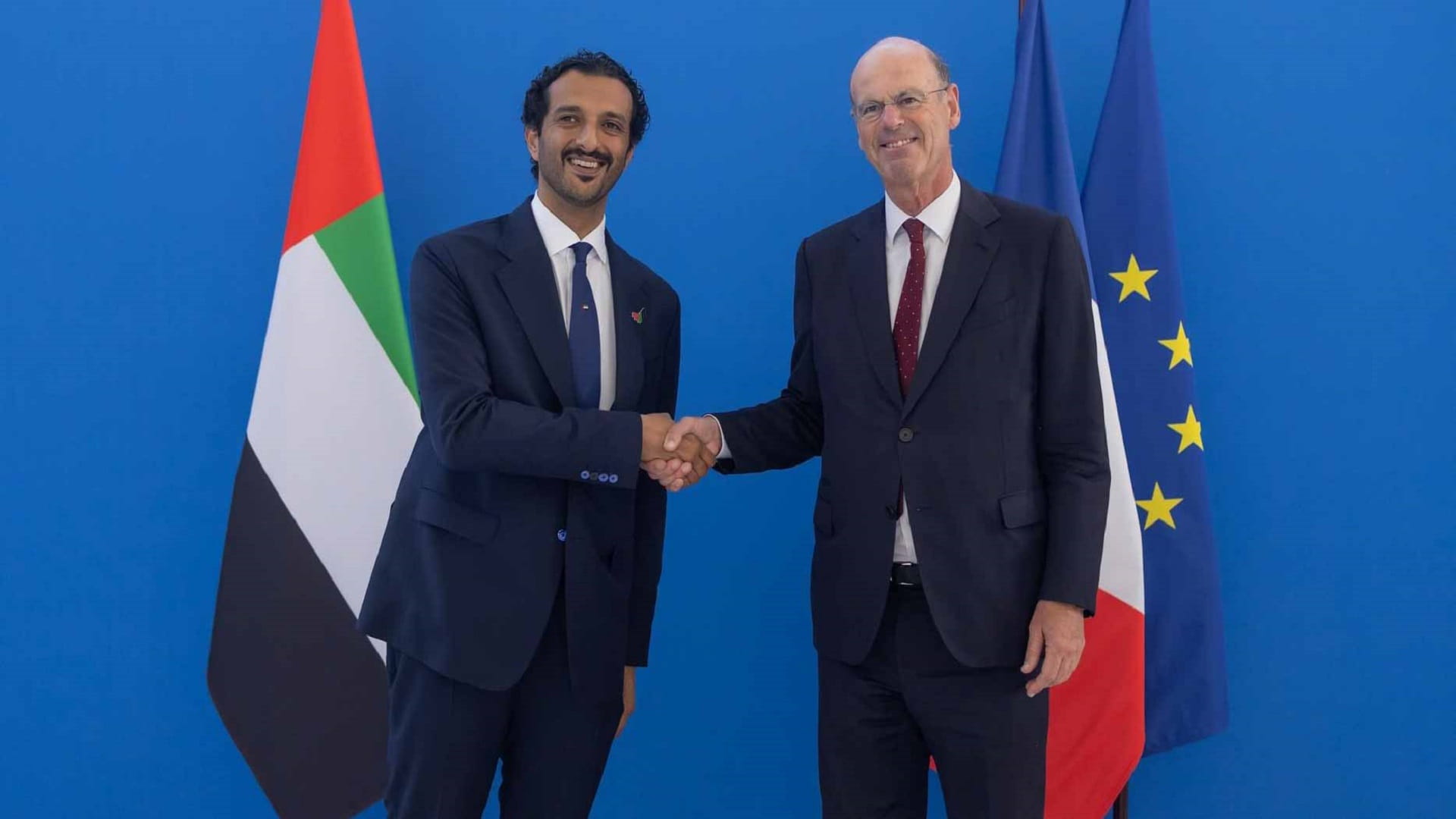 الإمارات وفرنسا تبحثان تنمية الشراكة الاقتصادية  