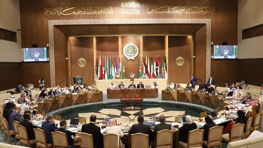 البرلمان العربي يدين الهجوم الإسرائيلي على إيران 