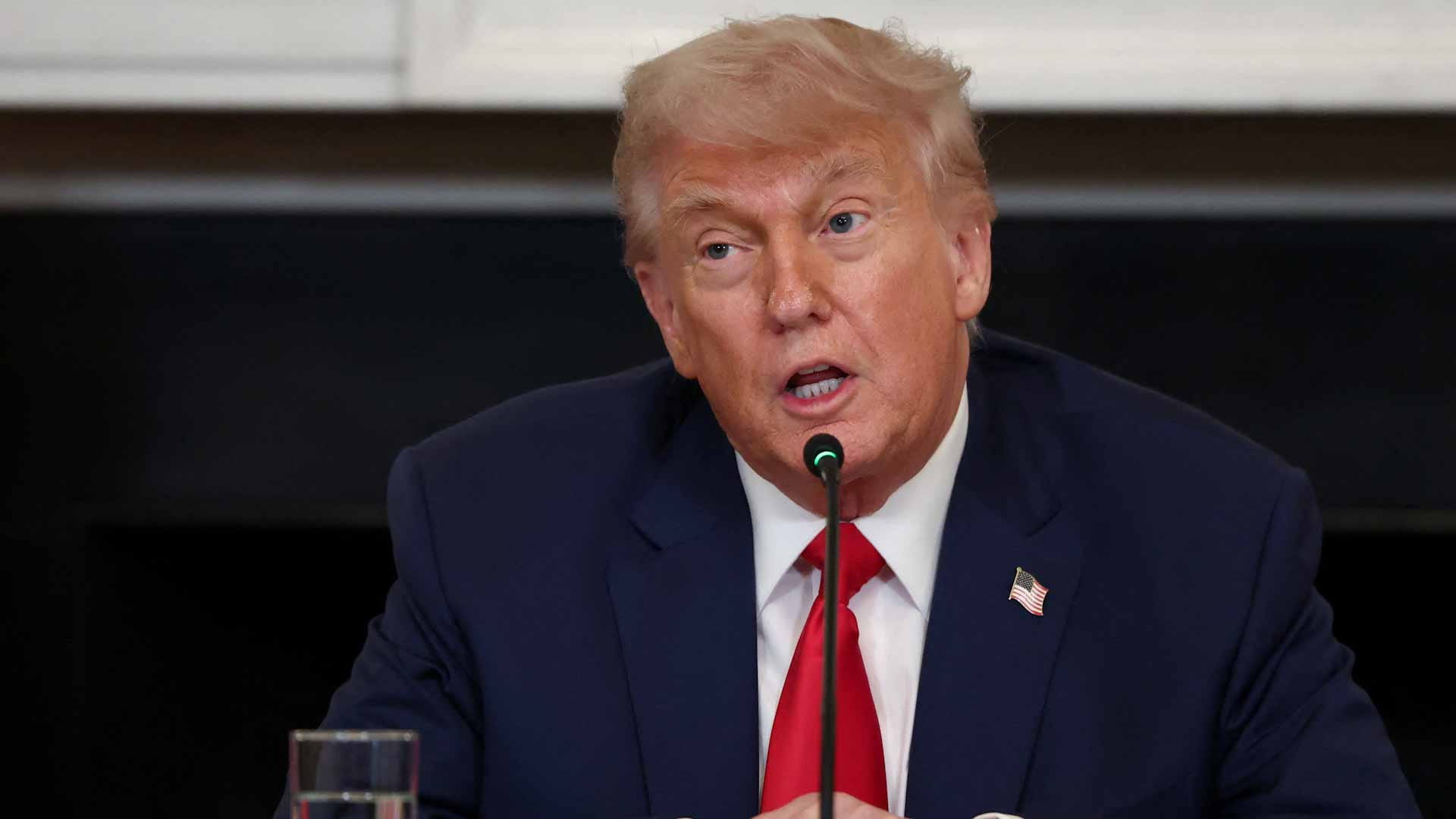 ترامب: "الحرب بين إسرائيل وإيران يجب أن تنتهي" 