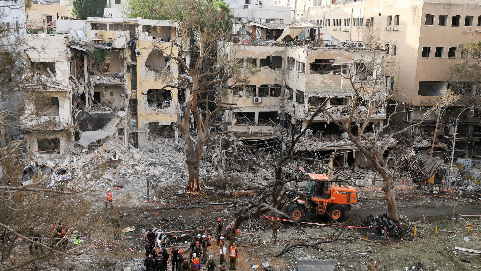 صورة بعنوان: طهران تدعو ترامب لإجبار إسرائيل على وقف الحرب 