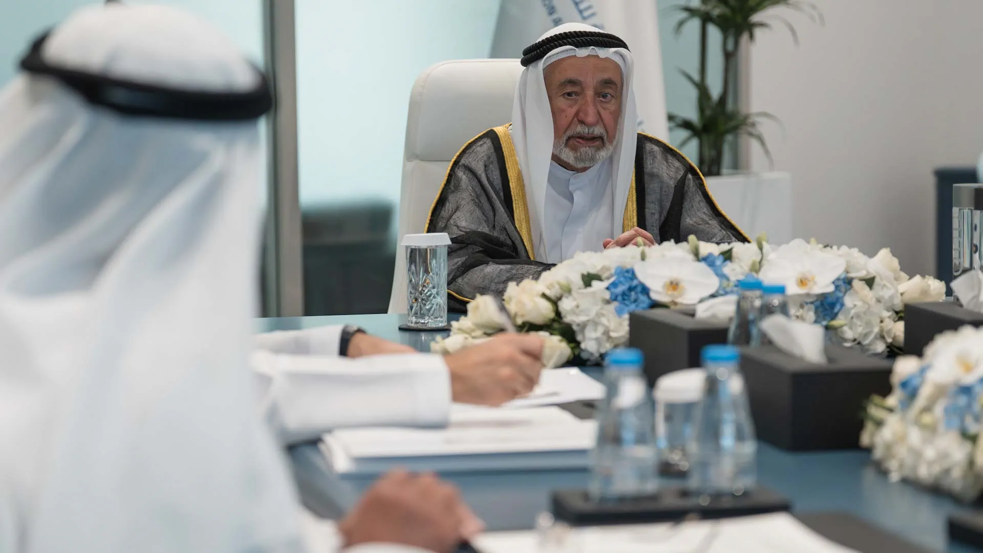 Sharjah Ruler chairs the meeting