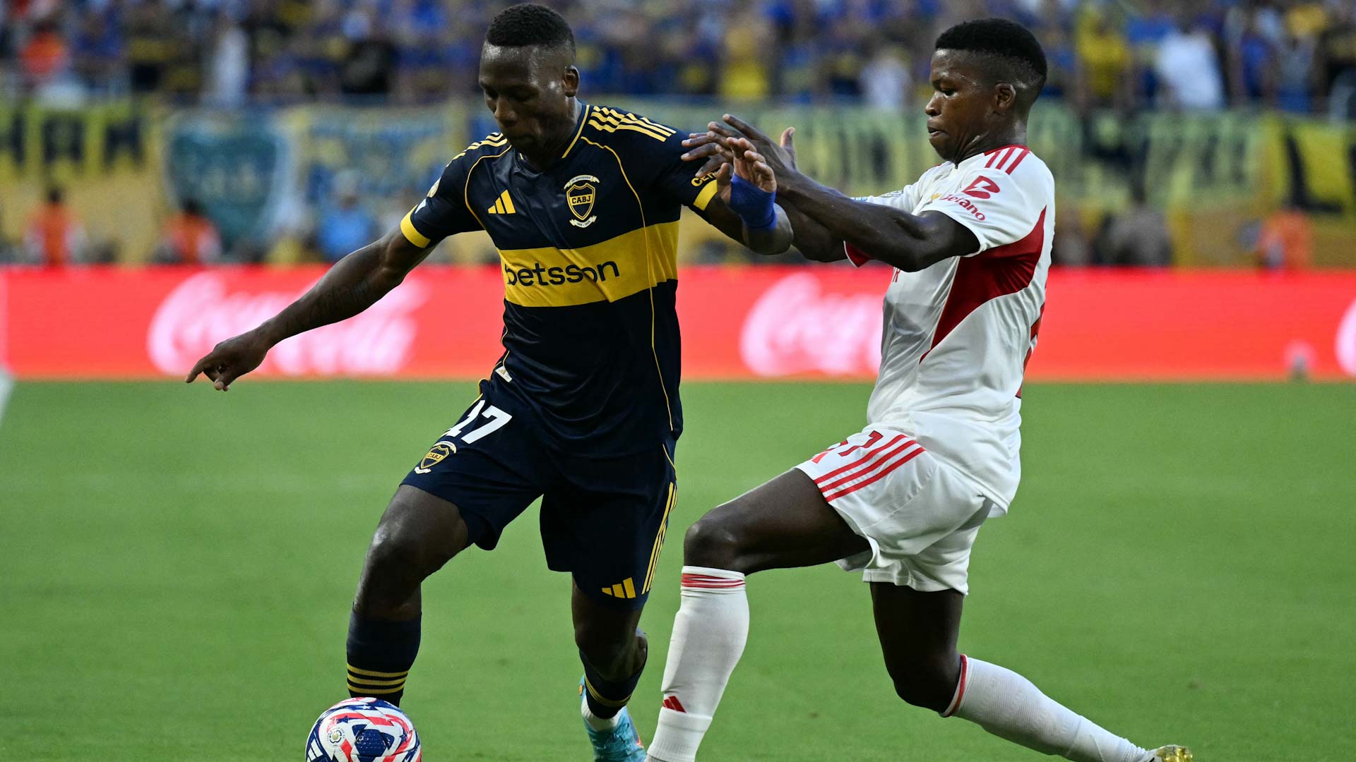 بنفيكا البرتغالي يخطف التعادل من بوكا جونيورز في مونديال الأندية  