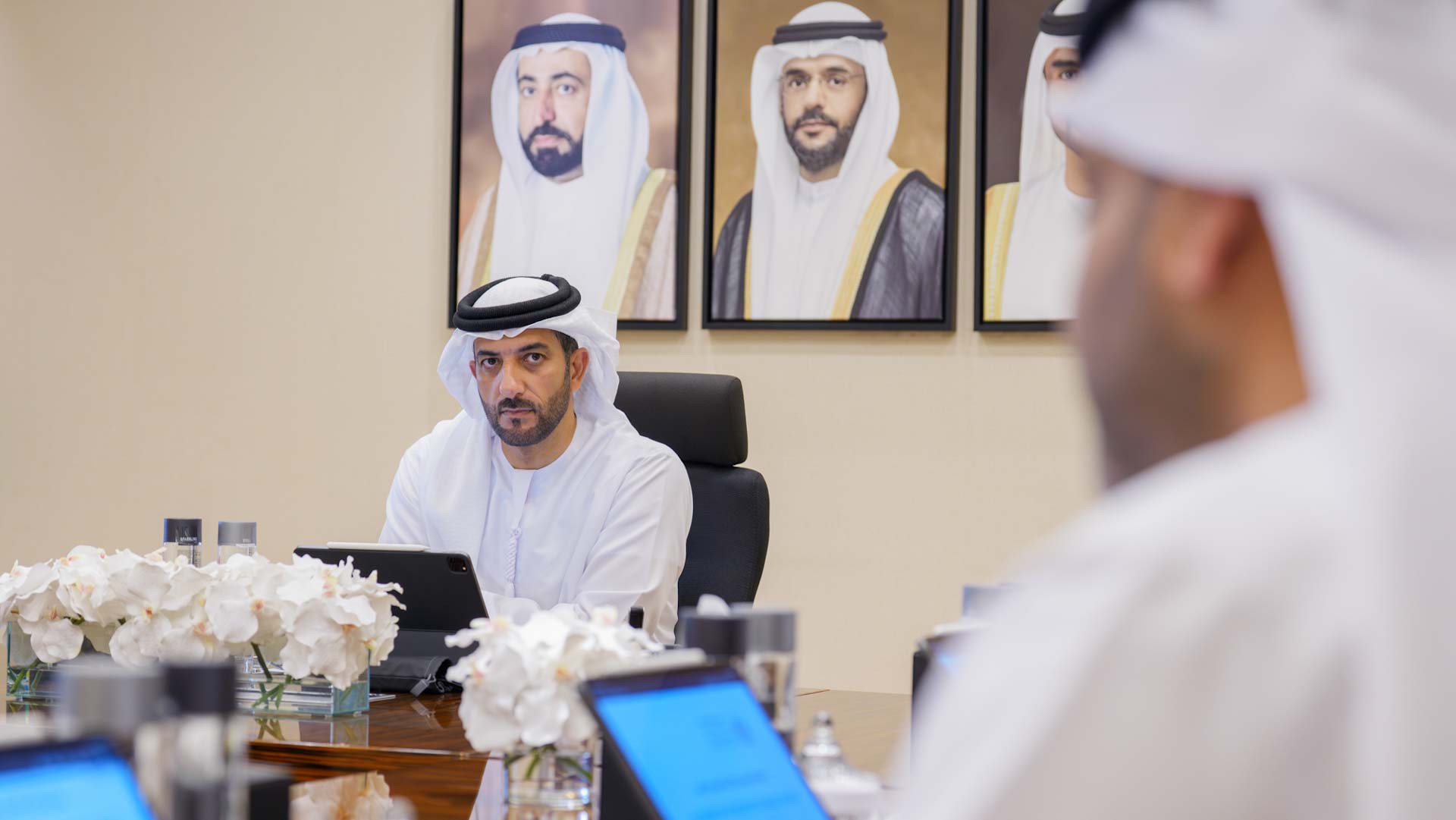 صورة بعنوان: <span class="scChromeData">{"commands":[{"click":"chrome:common:edititem({command:\"webedit:open\"})","header":"Edit the related item","icon":"/temp/iconcache/office/16x16/cubes.png","disabledIcon":"/temp/cubes_disabled16x16.png","isDivider":false,"tooltip":"Edit the related item in the Content Editor.","type":"common"},{"click":"chrome:rendering:personalize({command:\"webedit:personalize\"})","header":"Personalize","icon":"/temp/iconcache/office/16x16/users_family.png","disabledIcon":"/temp/users_family_disabled16x16.png","isDivider":false,"tooltip":"Create or edit personalization for this component.","type":"sticky"},{"click":"chrome:rendering:editvariations({command:\"webedit:editvariations\"})","header":"Edit variations","icon":"/temp/iconcache/office/16x16/windows.png","disabledIcon":"/temp/windows_disabled16x16.png","isDivider":false,"tooltip":"Edit the variations.","type":"sticky"}],"contextItemUri":"sitecore://master/{95AADFF8-AE52-4810-981C-65FFE402DBEF}?lang=ar&ver=1","custom":{},"displayName":"Title","expandedDisplayName":"This is require field and Maximum 90 character is allow"}</span><span sc_parameters="prevent-line-break=true" class="scWebEditInput scEnabledChrome" id="fld_95AADFF8AE524810981C65FFE402DBEF_E873DAB3C3324E8EB106973D9F53F5B7_ar_1_9af6074608ad4ce4a9e1f77767aa0ae6_2970_edit" contenteditable="true" scdefaulttext="[No text in field]" scfieldtype="single-line text" sc-part-of="field">برئاسة سلطان بن أحمد.. مجلس القضاء بالشارقة يعتمد إنشاء صندوق النفقة</span>_10C250C7996B4F5DA256FDD2C8B53F71