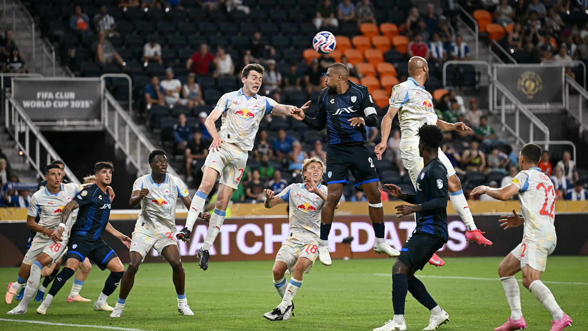 سالزبورغ النمساوي يتخطى باتشوكا المكسيكي في مونديال الأندية 