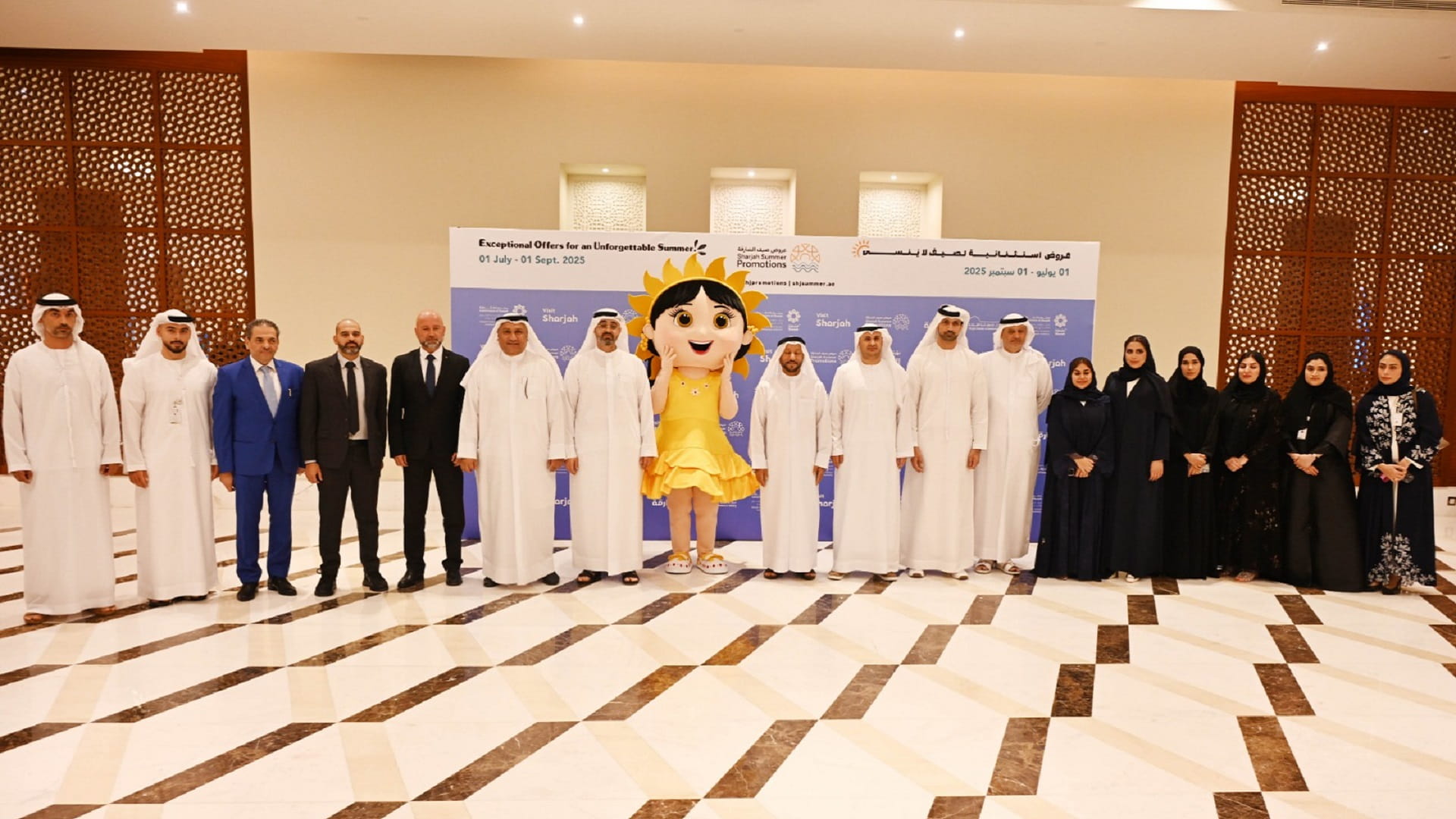  غرفة وسياحة الشارقة تطلقان عروض صيف 2025 وتقدمان شخصية "شمسة"