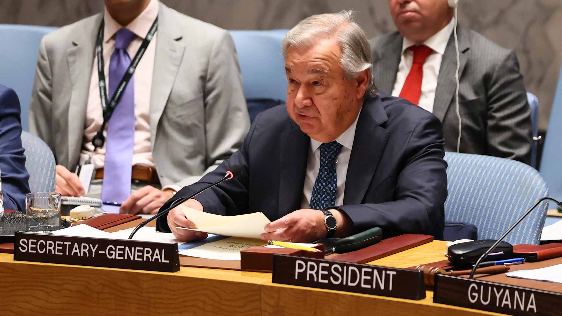 غوتيريش يحذر من ردود انتقامية لا نهاية لها بين إسرائيل وإيران 