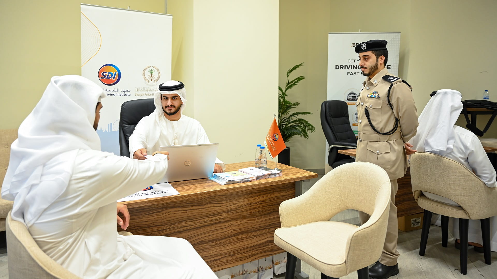 Sharjah Police rewards top high school graduates with licenses 