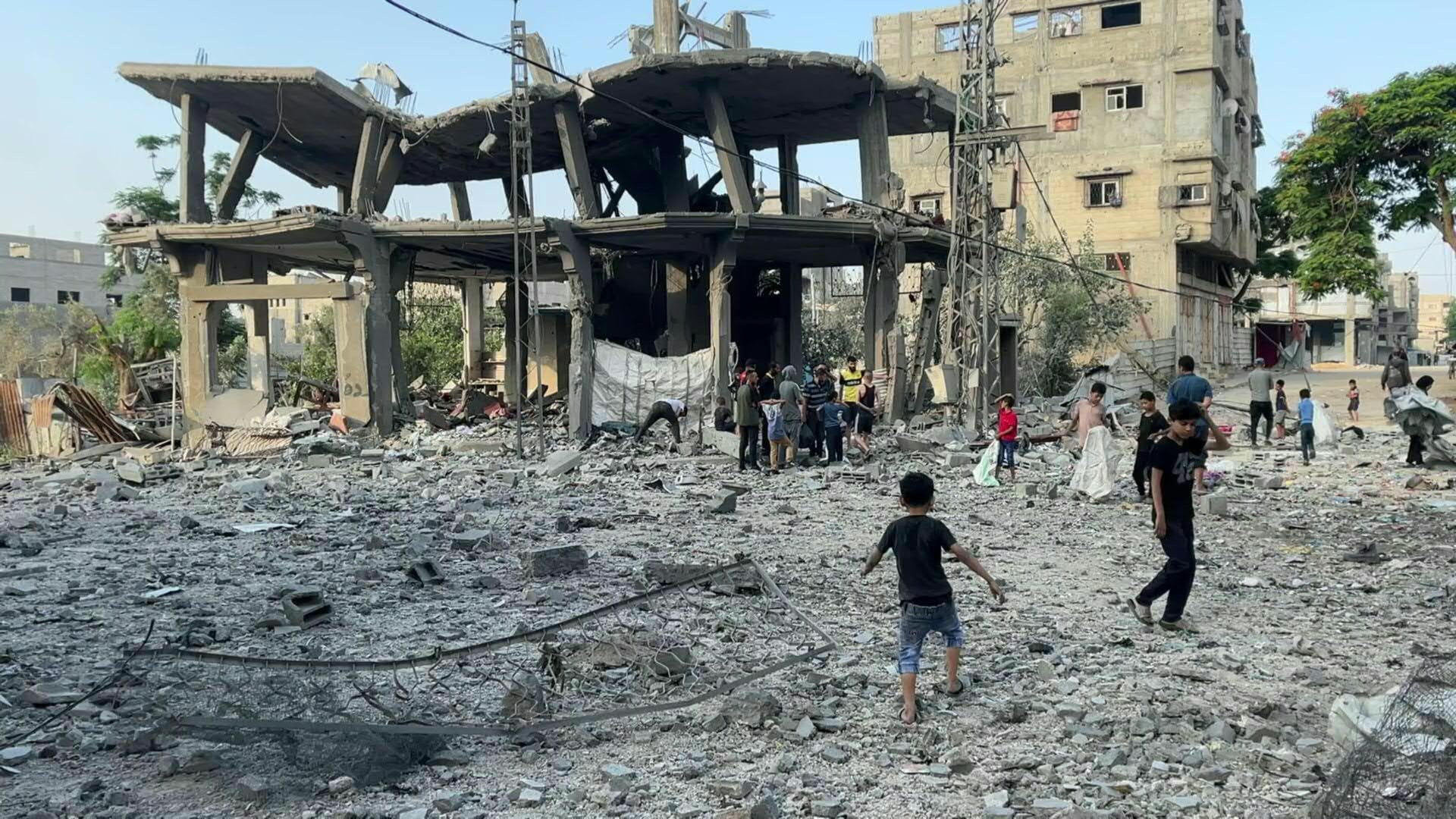 25 martyred, dozens injured in Israeli airstrikes on Gaza 