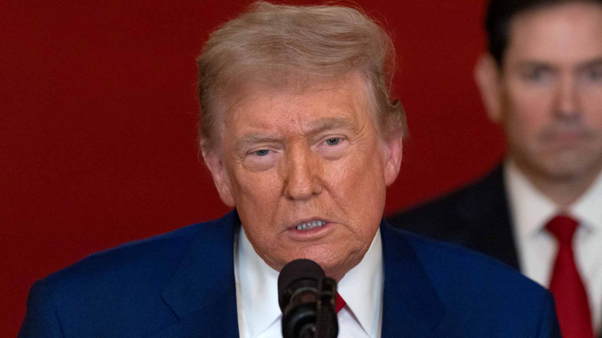 Trump announces 30% tariffs on EU and Mexico